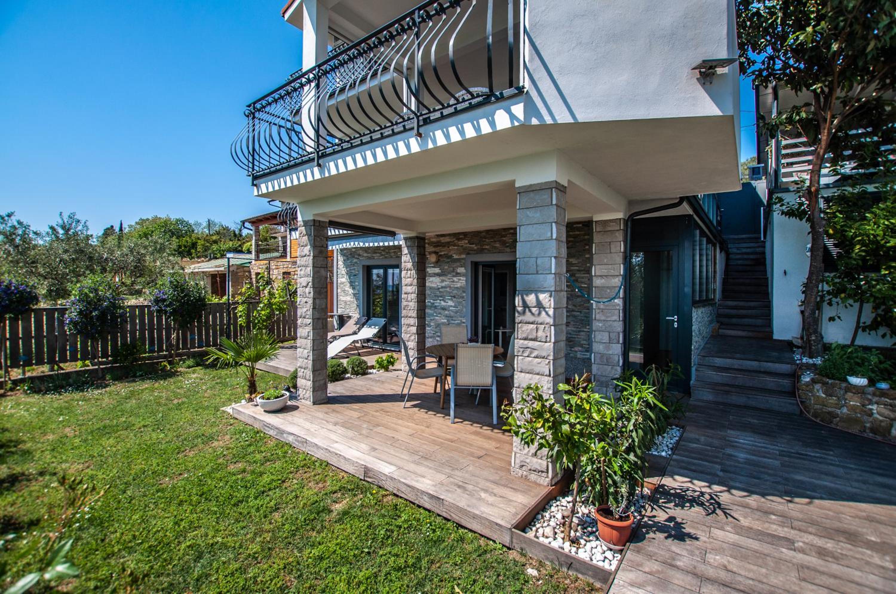 Sea View Apartments Debeli Rtič view 3
