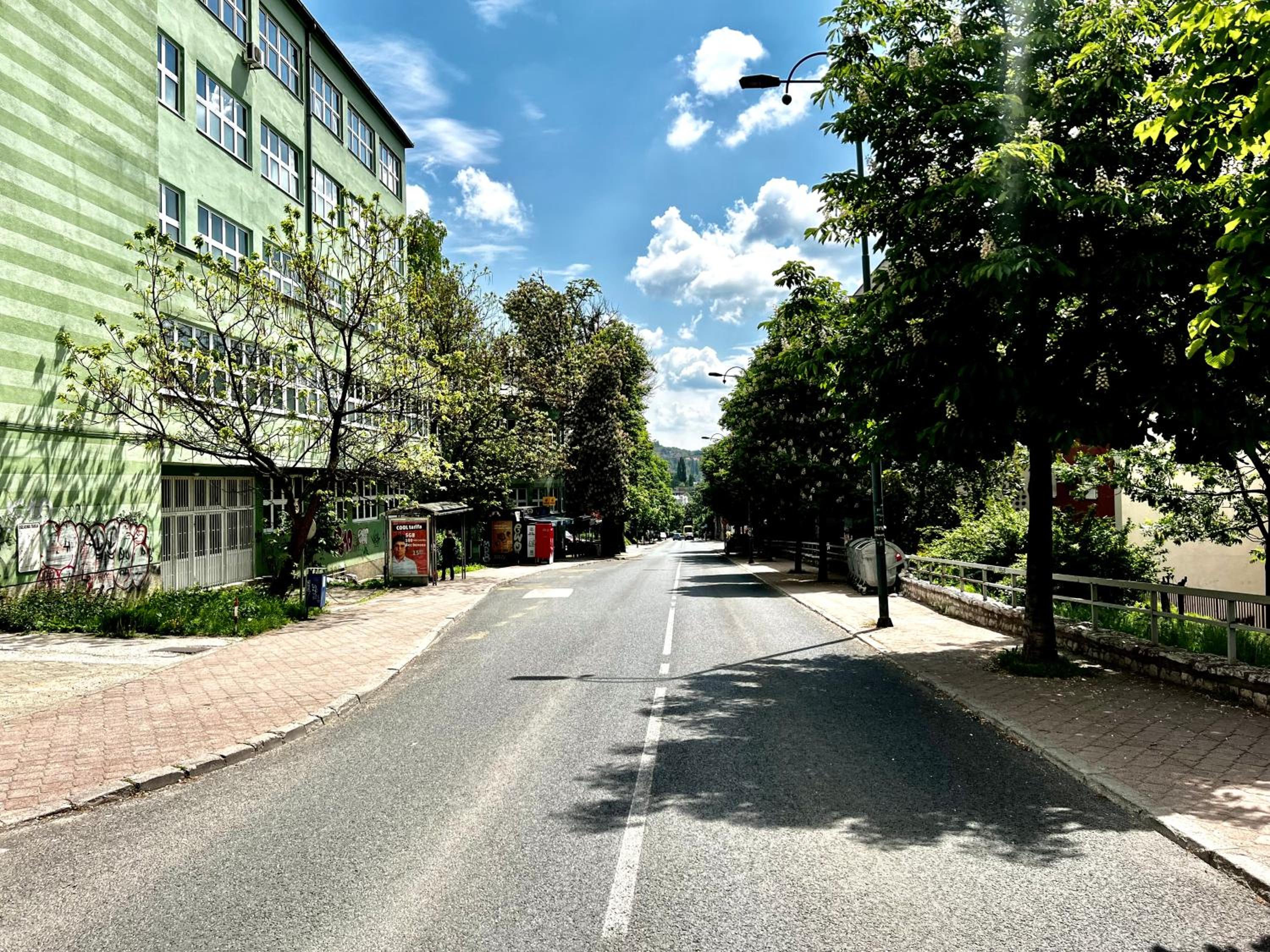 2 bedroom Penthouse in city center, free parking