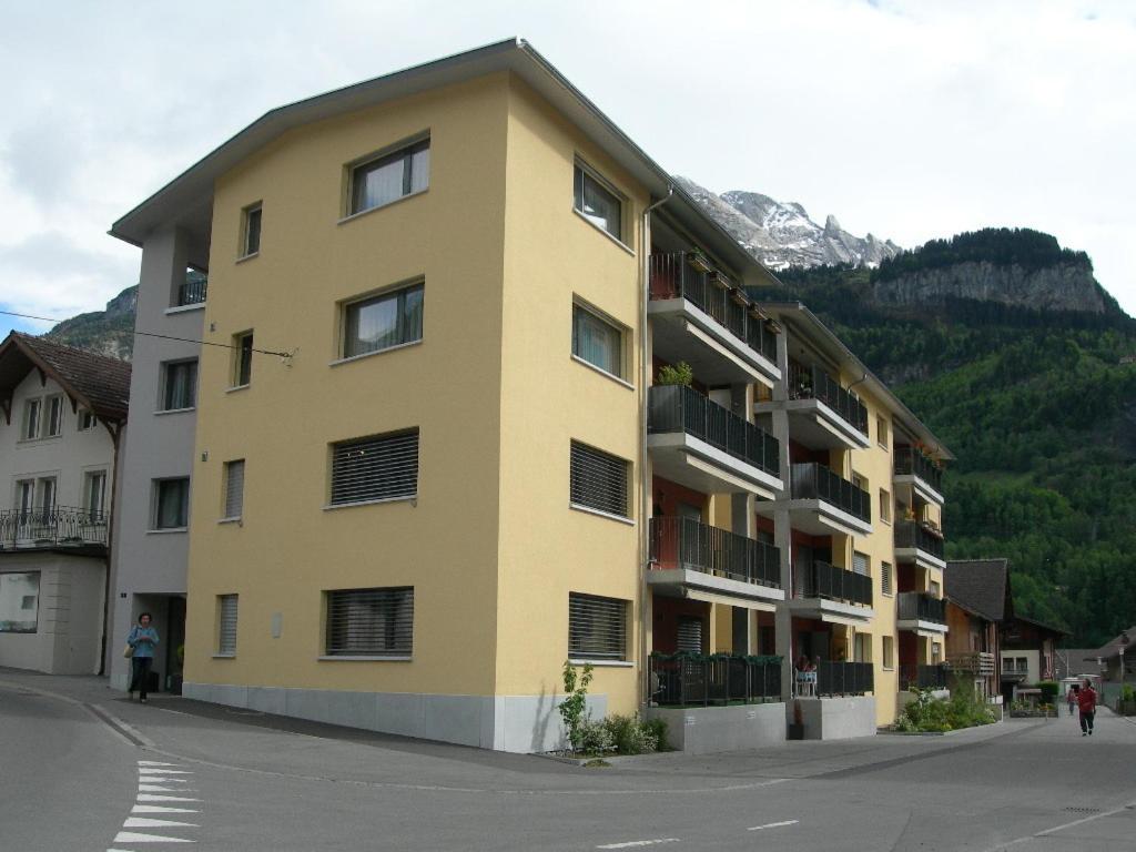 Photo 7