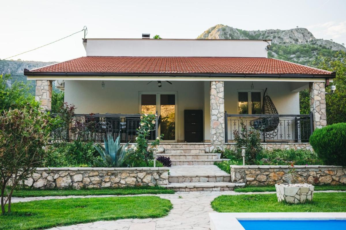 Villa Gana view 5
