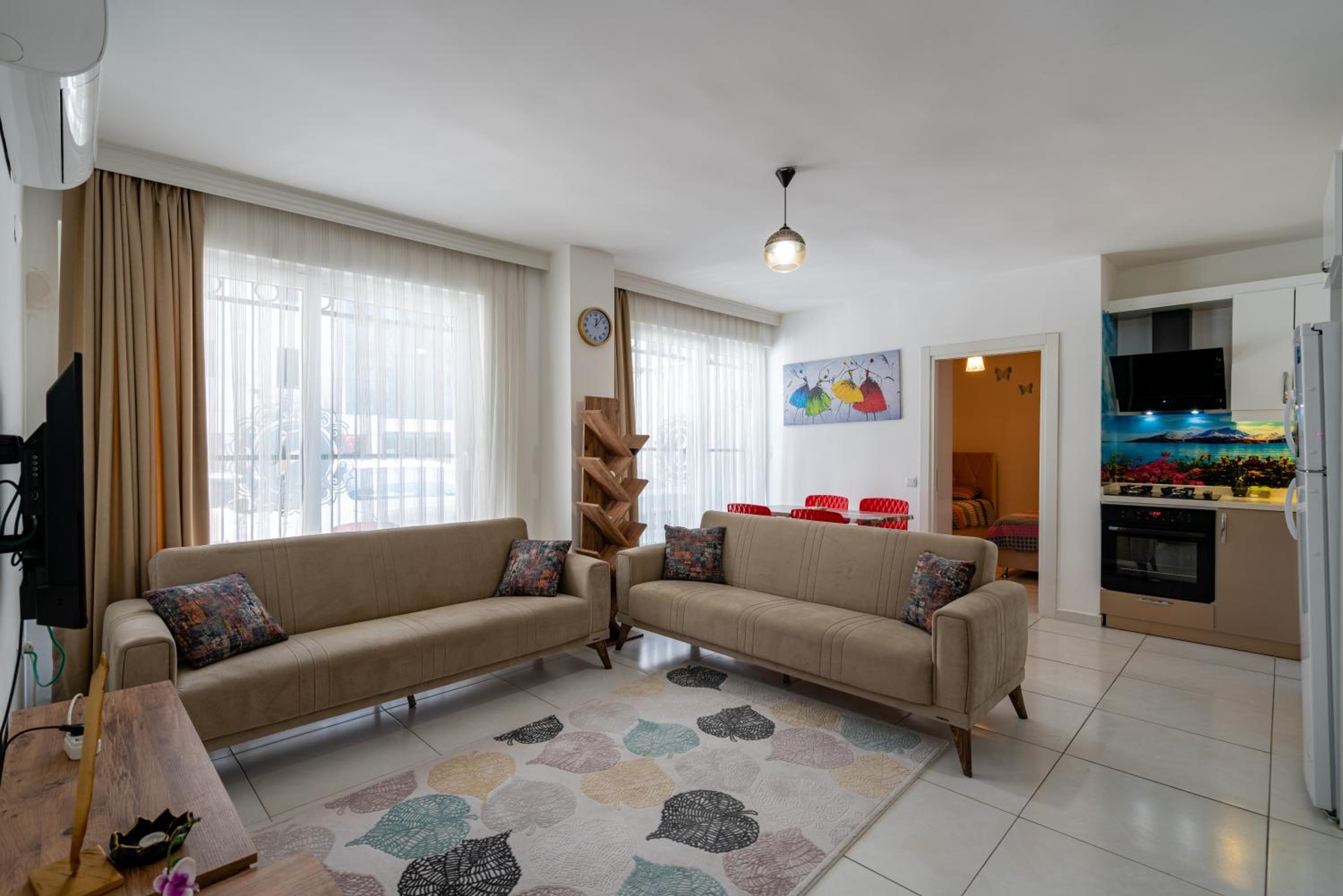 Sare Suites Downtown - Image 56