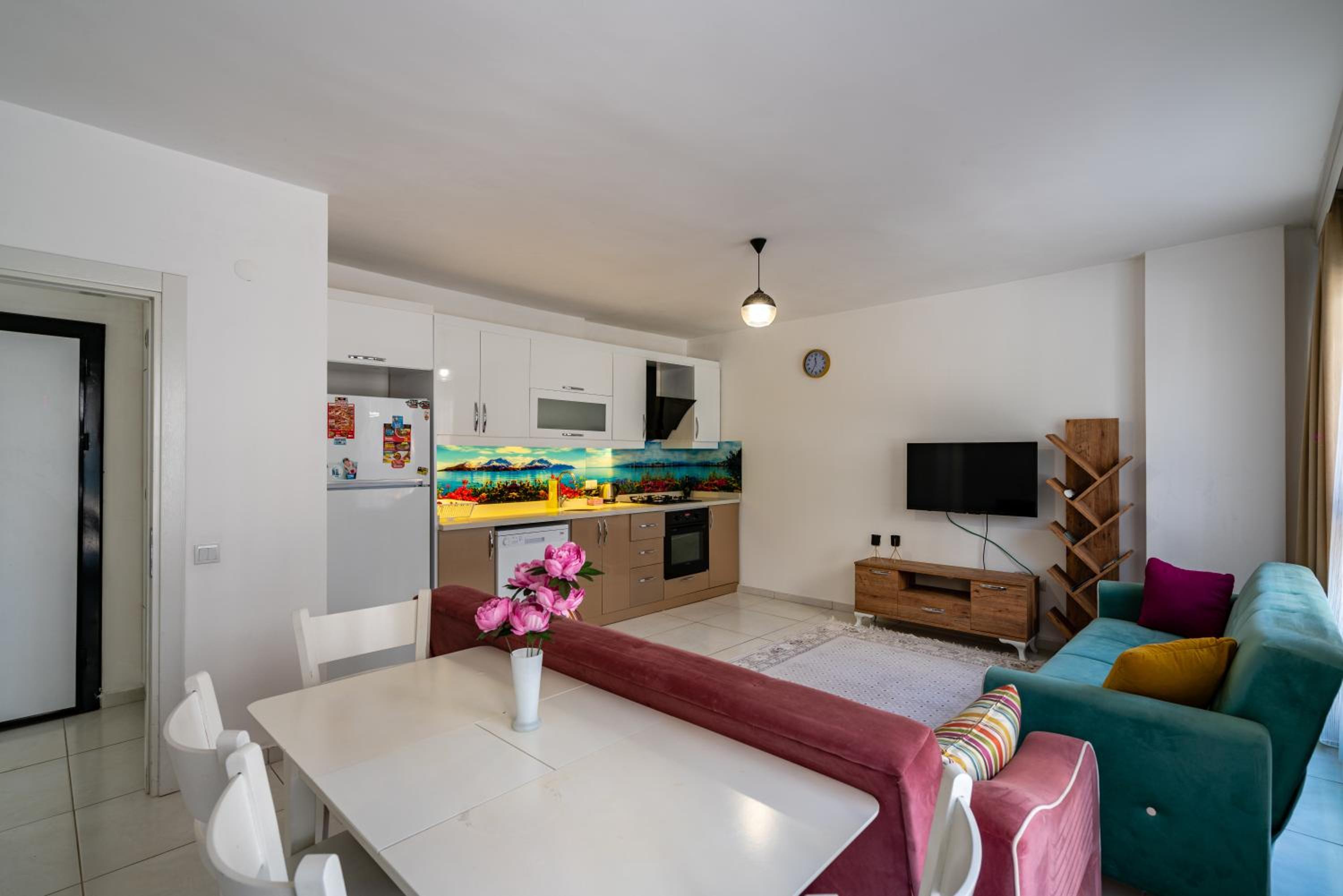 Sare Suites Downtown - Image 50