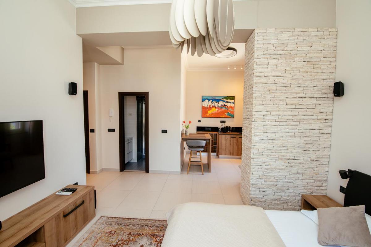 City harbour deluxe suites view 4