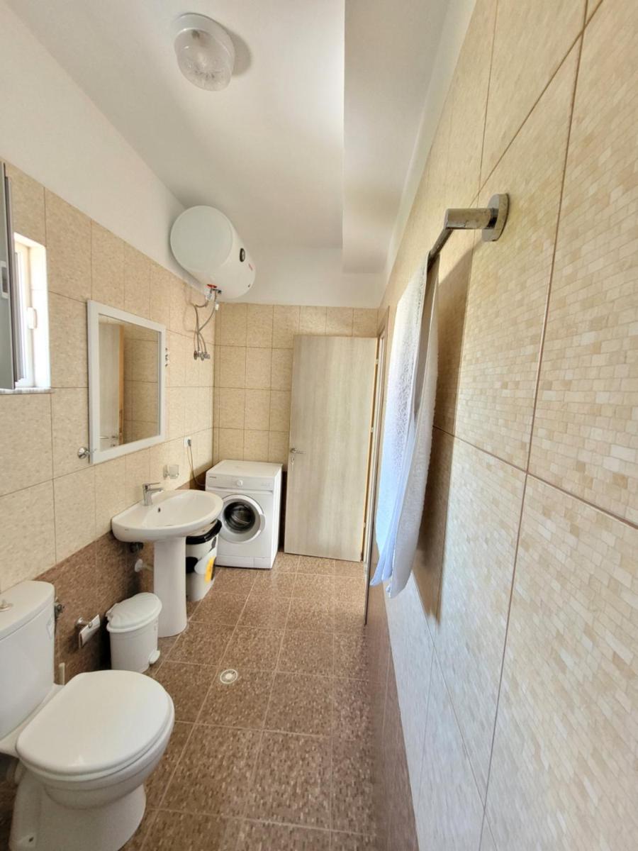 Parid Appartments