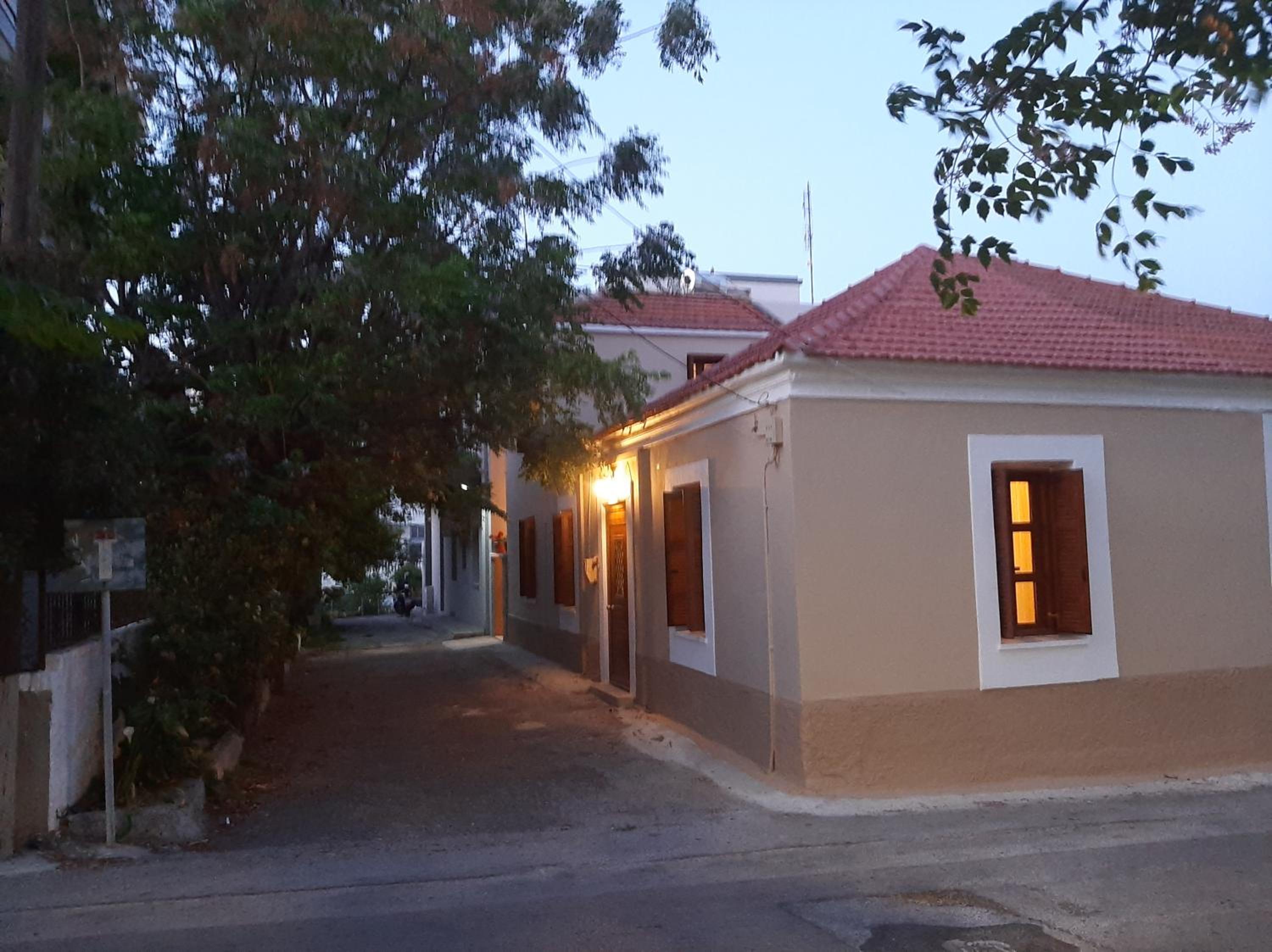 DIMITRA HOUSE photo 2
