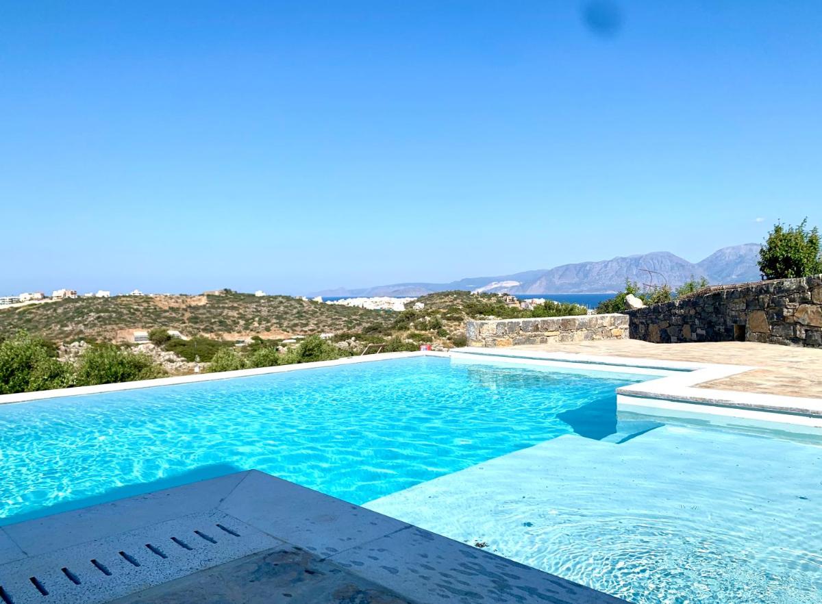 Crete Garden Guesthouse photo 5