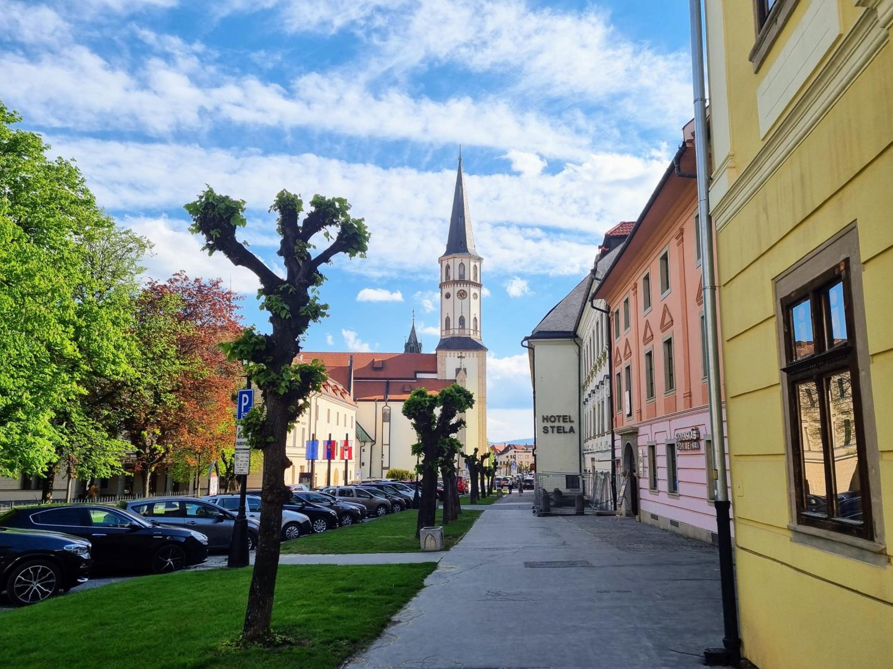 Historical house in the center Levoča with parking view 2