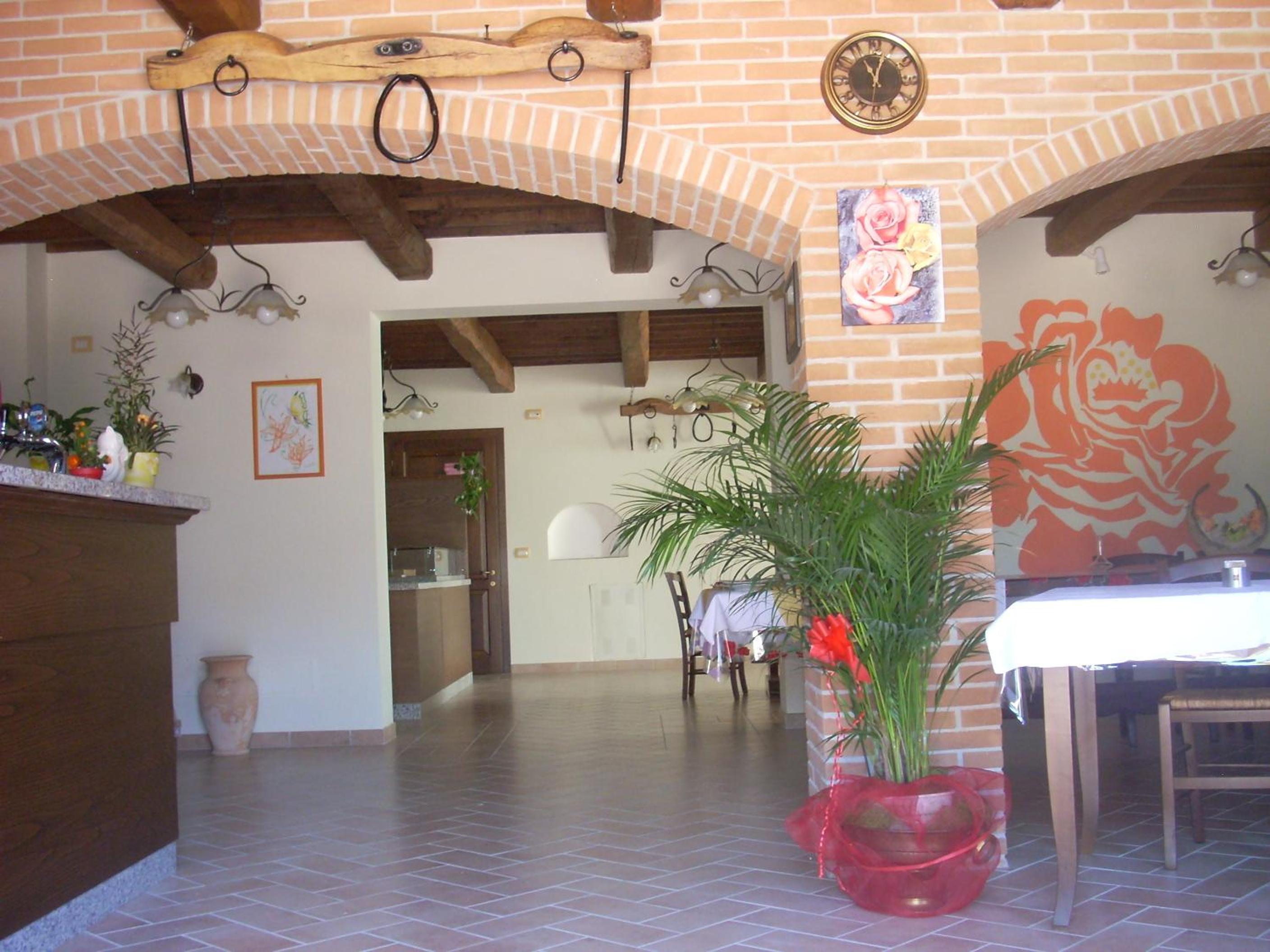 Photo 38