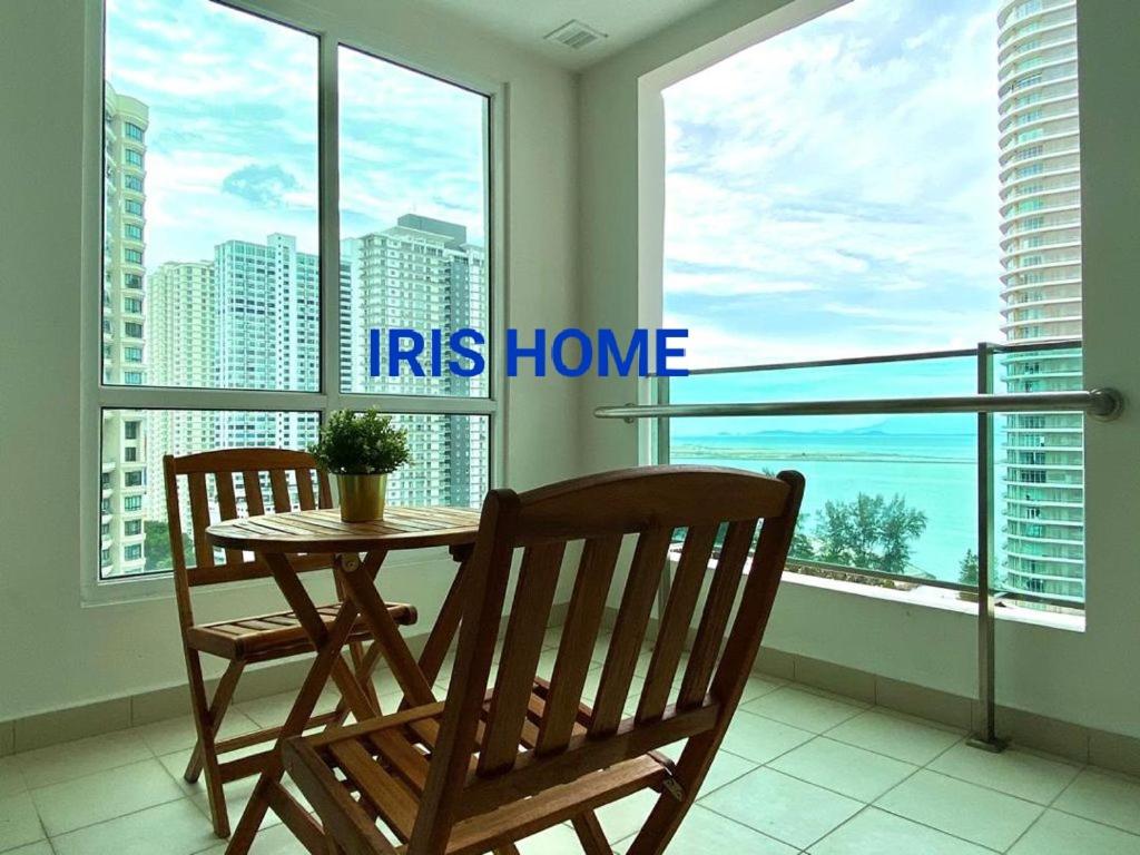 Mansion One Seaview Luxury 2 Bedroom Gurney Georgetown gleneagles photo 2