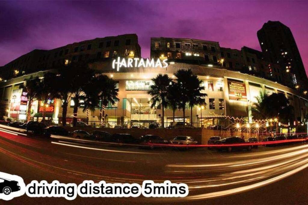 Publika Solaris Dutamas Mont Kiara