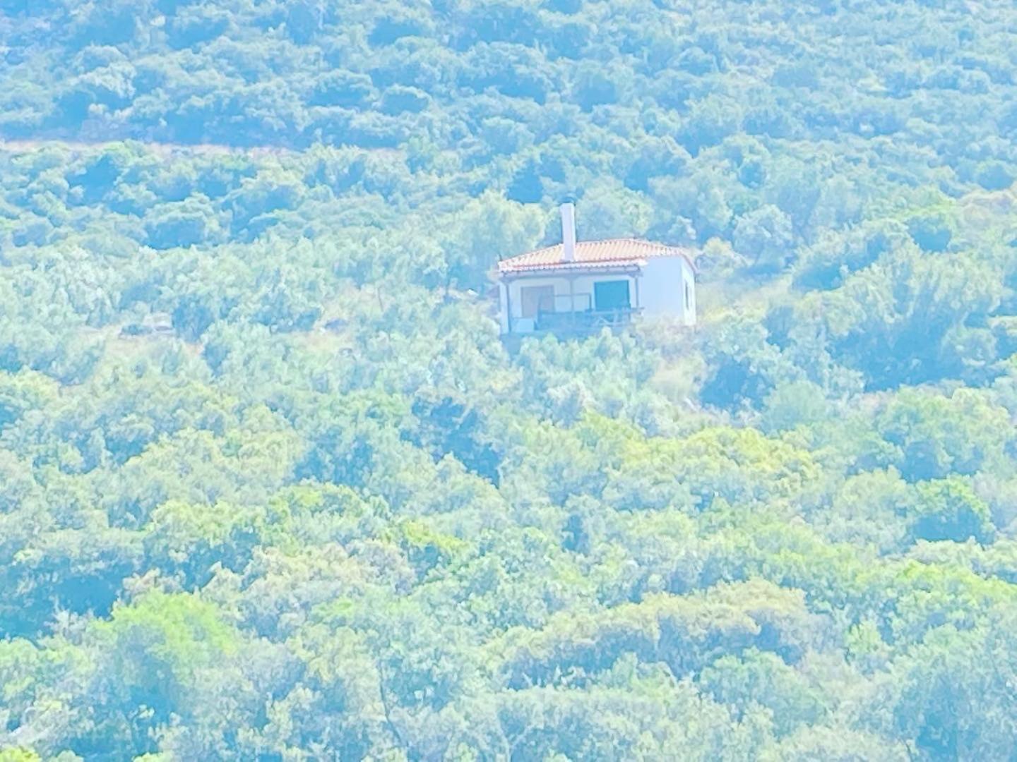 Velonas Beach mpakas country cottage ,Steps to the Sea view 4