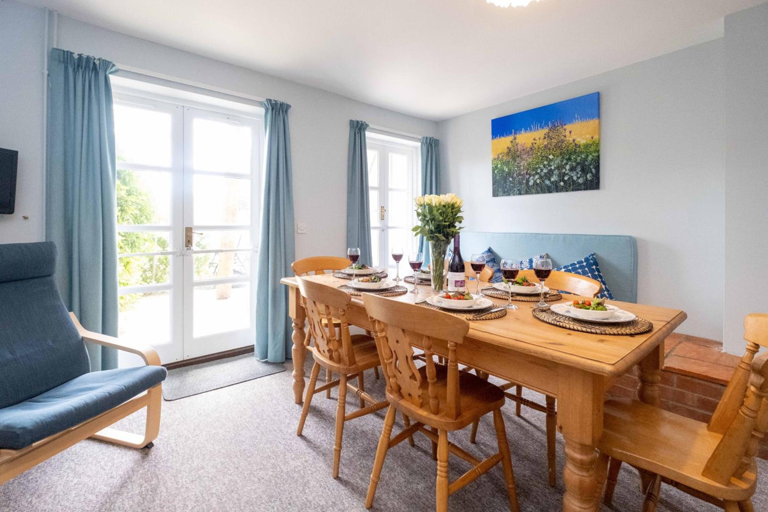 4 Crespigny House - Aldeburgh Coastal Cottages view 2
