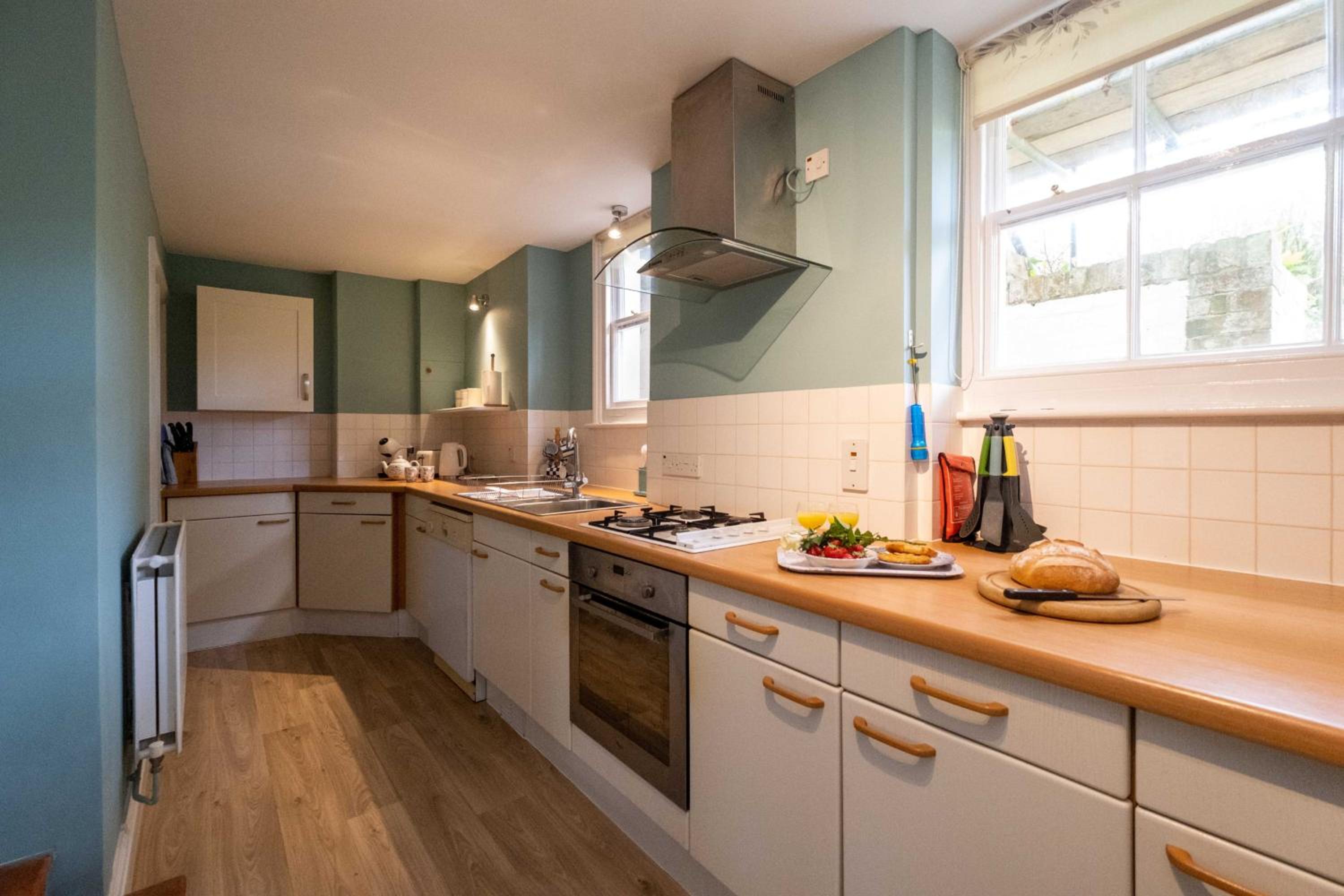 4 Crespigny House - Aldeburgh Coastal Cottages view 5