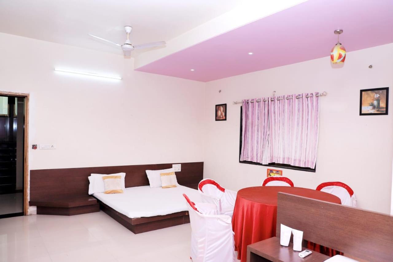 Hotel Annapura Residency, Chalisgaon view 4