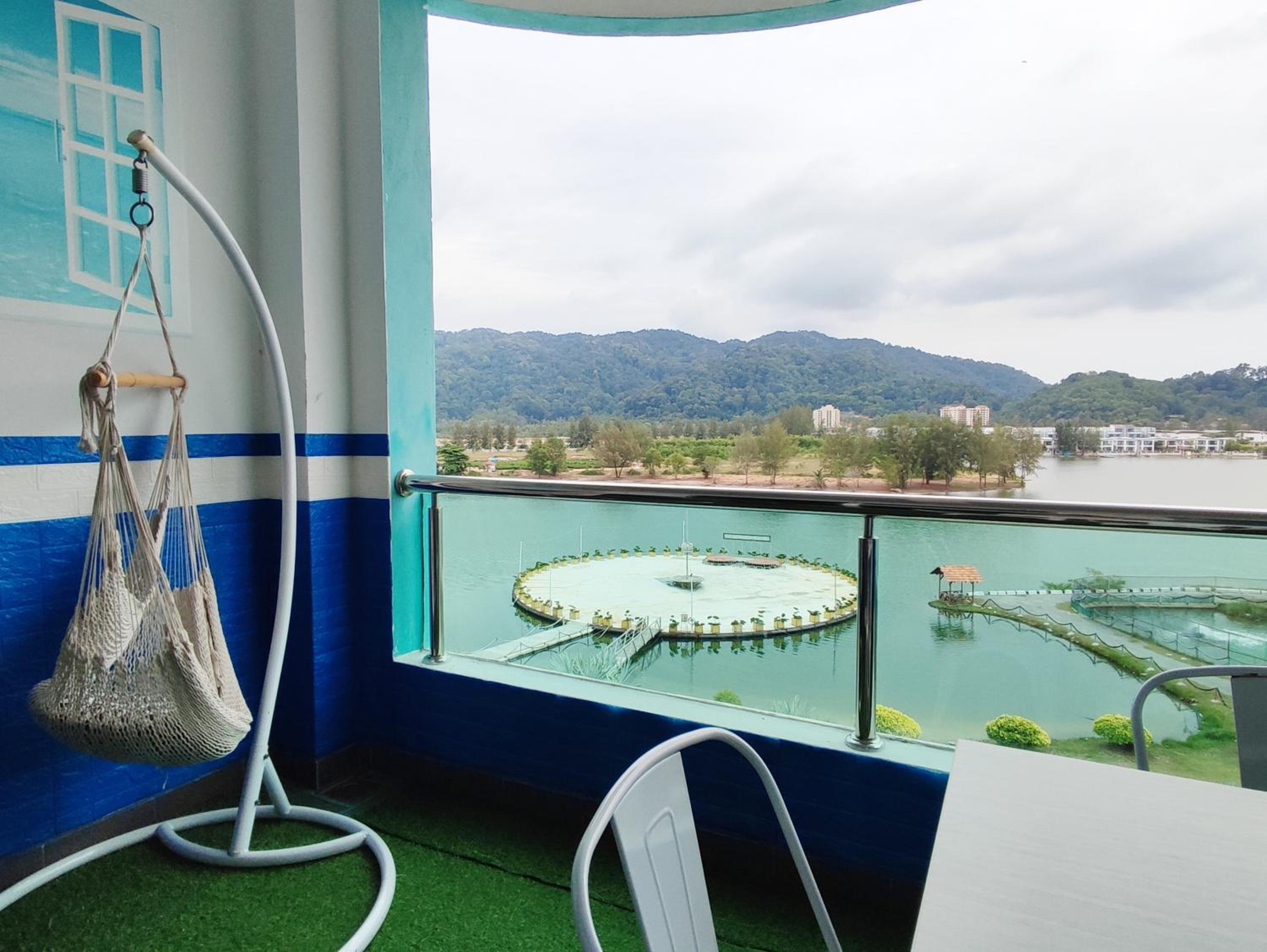 Marina Island Ocean Theme @ Lumut Sitiawan photo 2