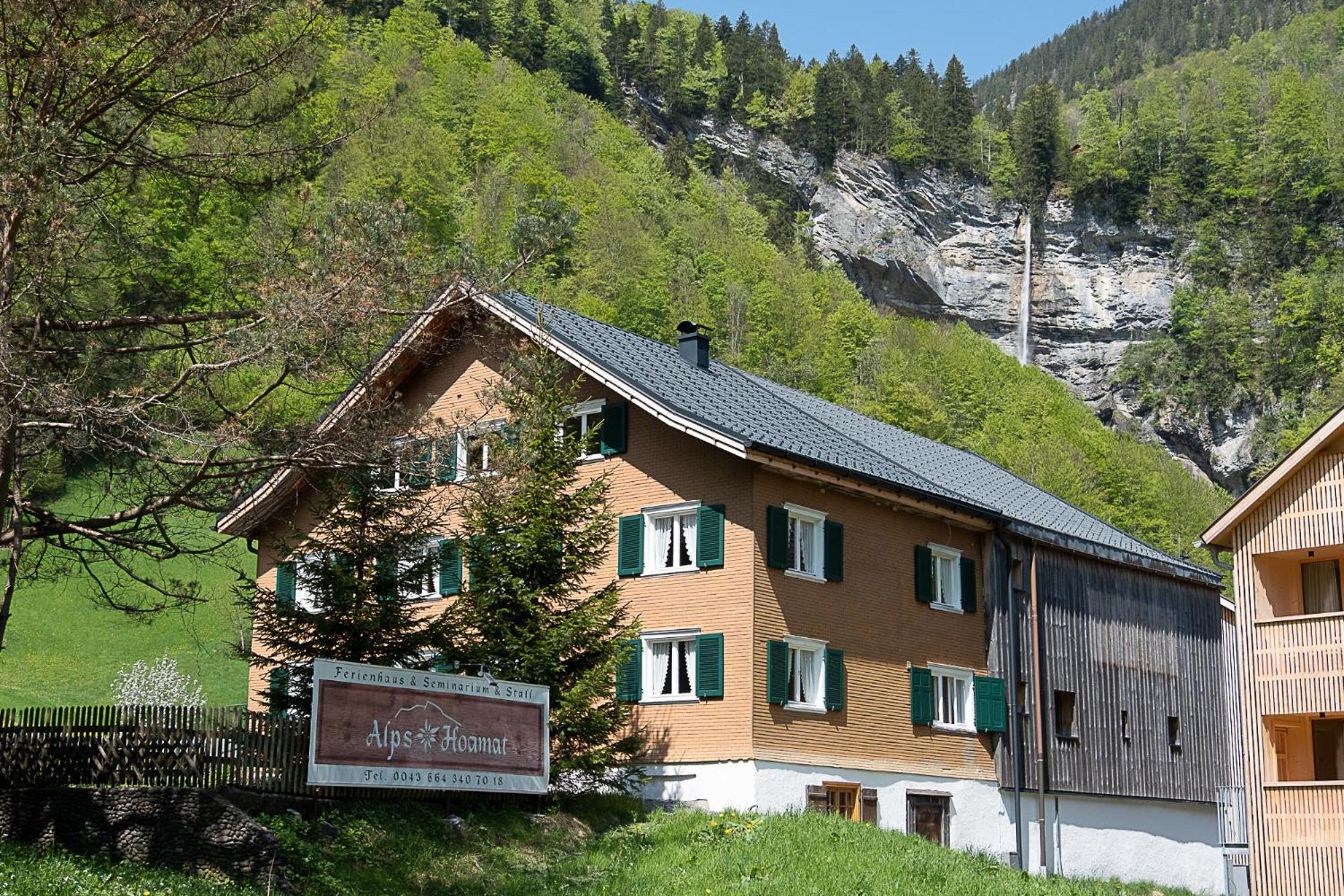 Alps Hoamat Ferienchalet
