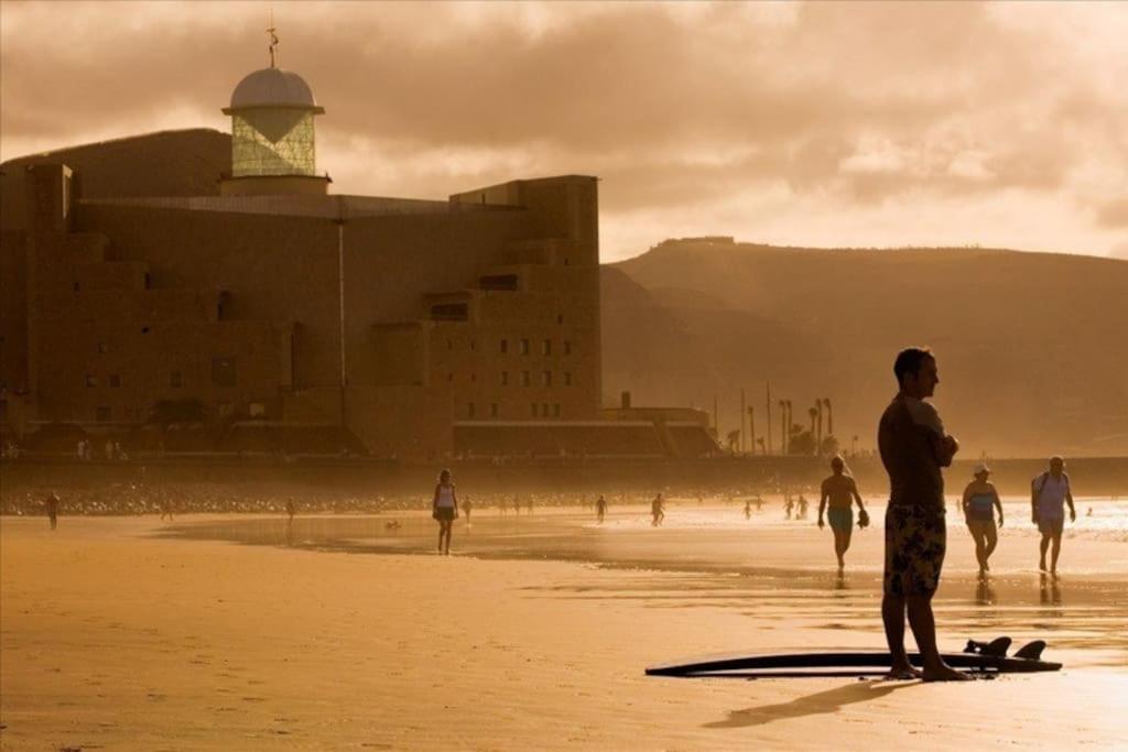 Sunrise-Sunset Amazing Seaviews Las Canteras Beach
