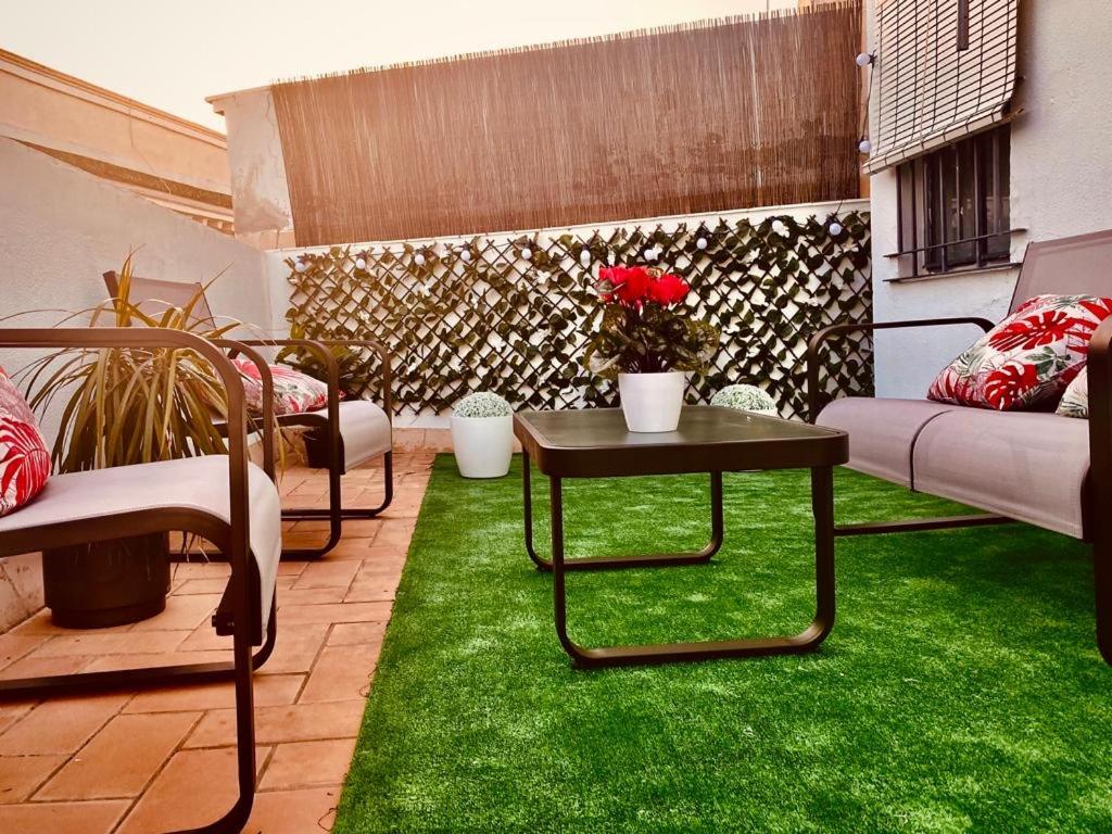 balance & terrace