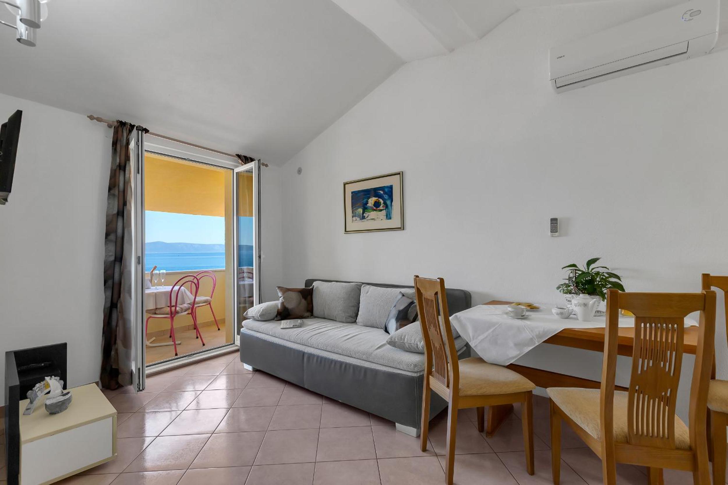Apartments Danica Drašnice view 5