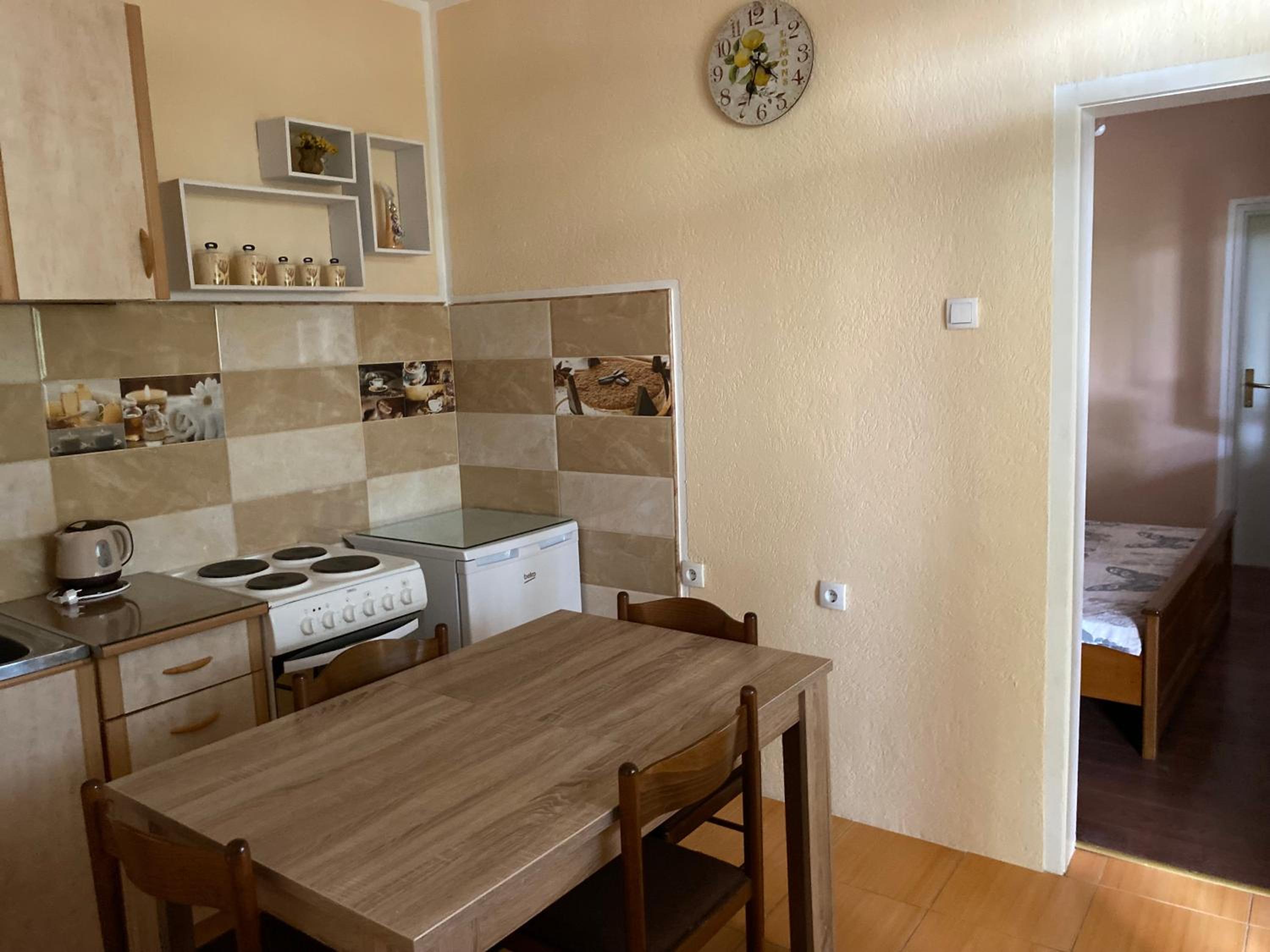 Luka Apartment
