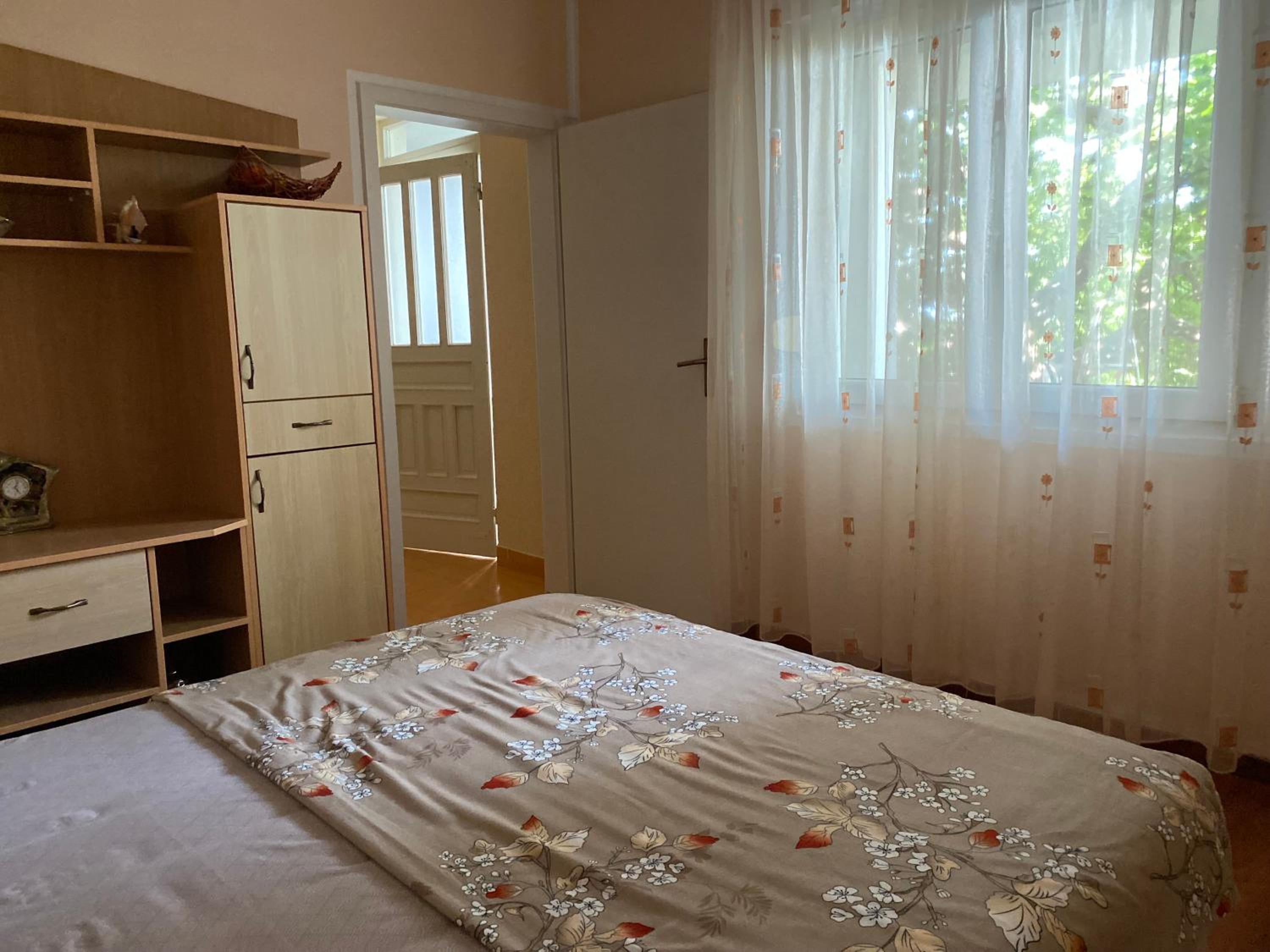 Luka Apartment