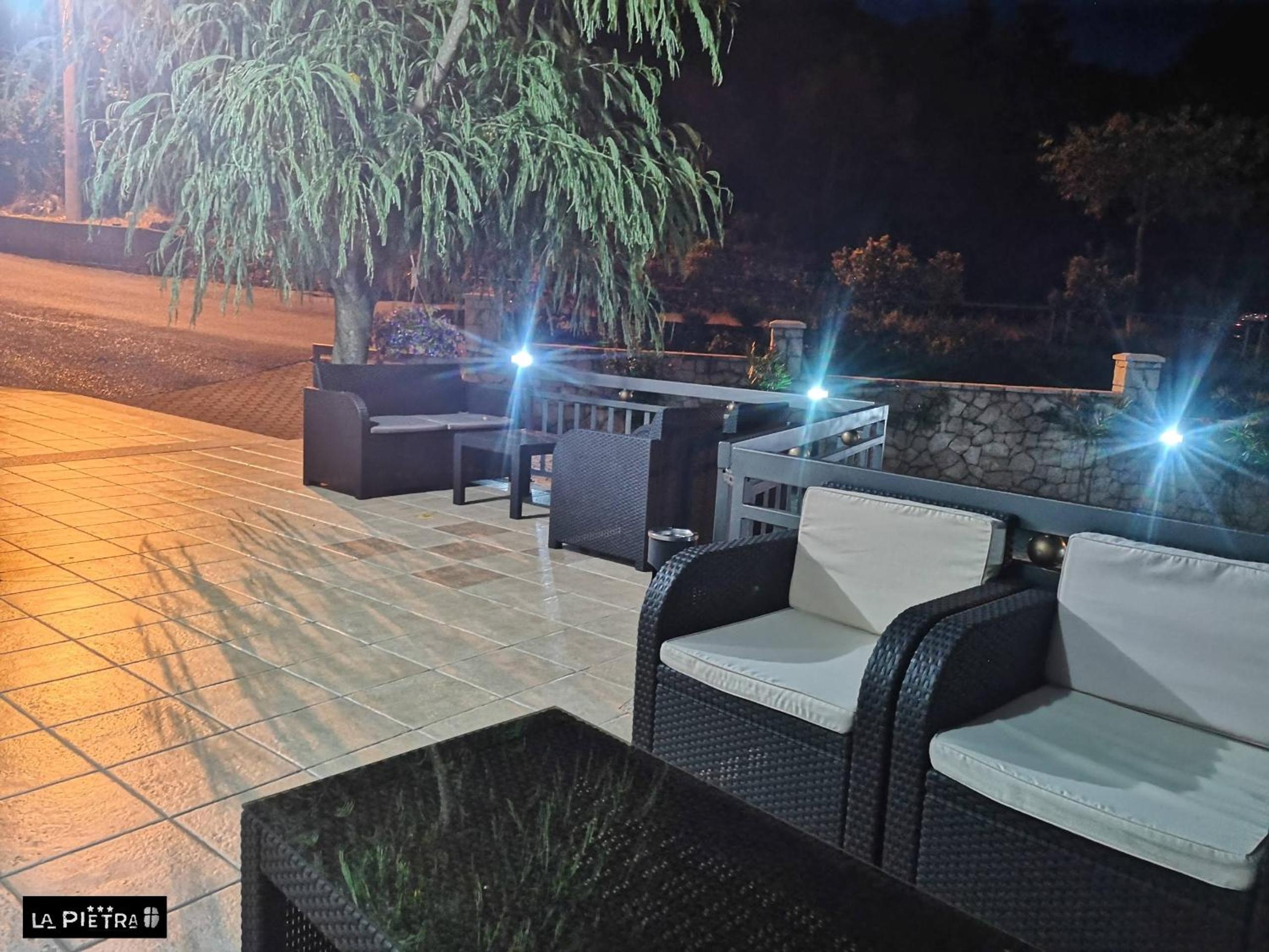 La Pietra Family Hotel