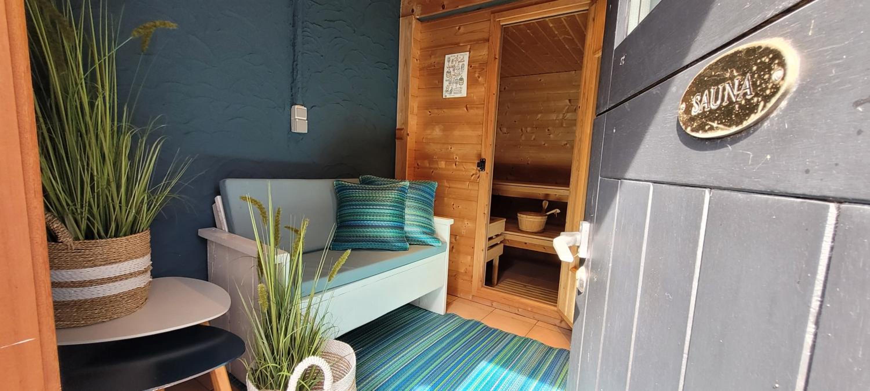 Sea-renity 23 met sauna en jacuzzi