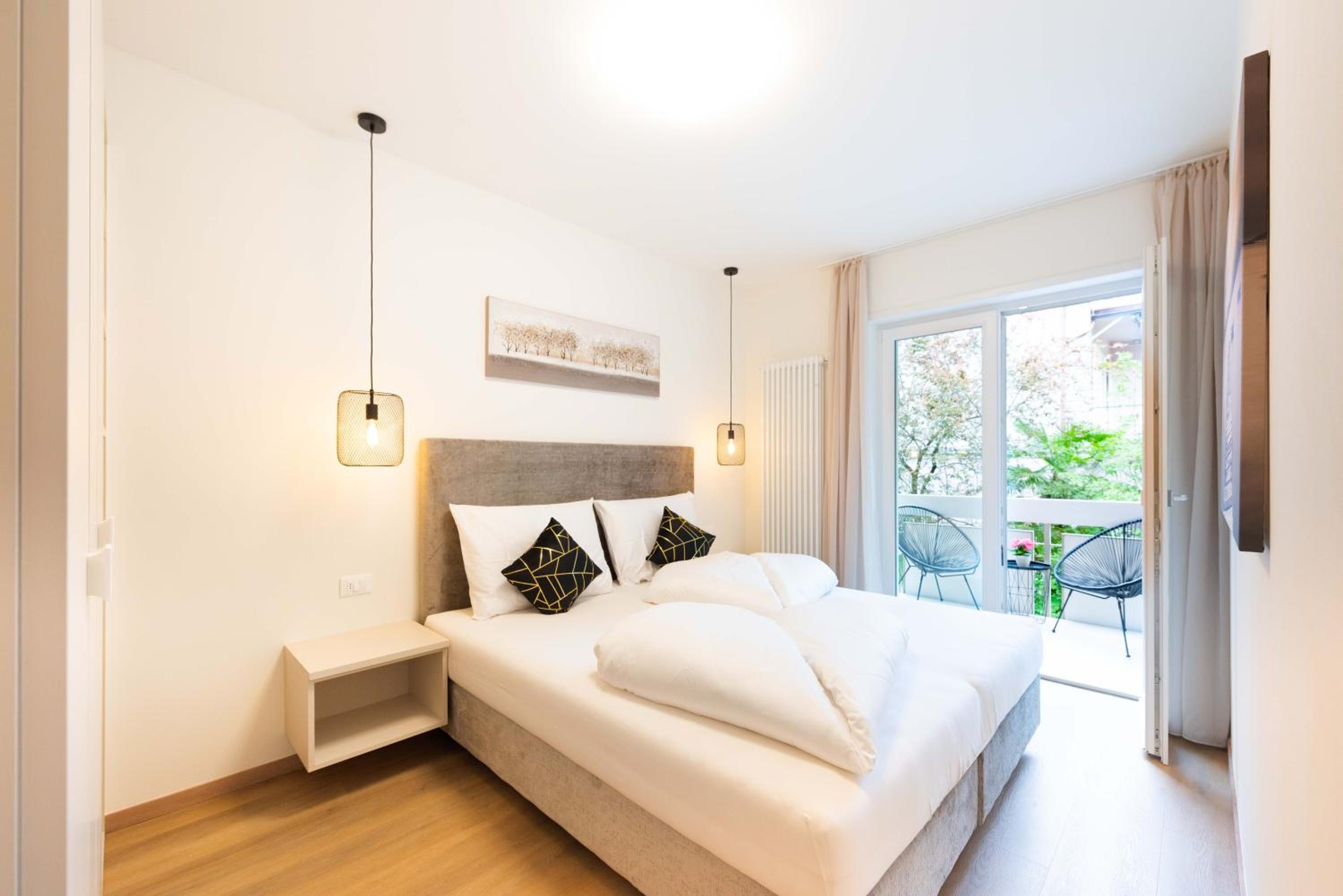 CityPointApartments-Park photo 5