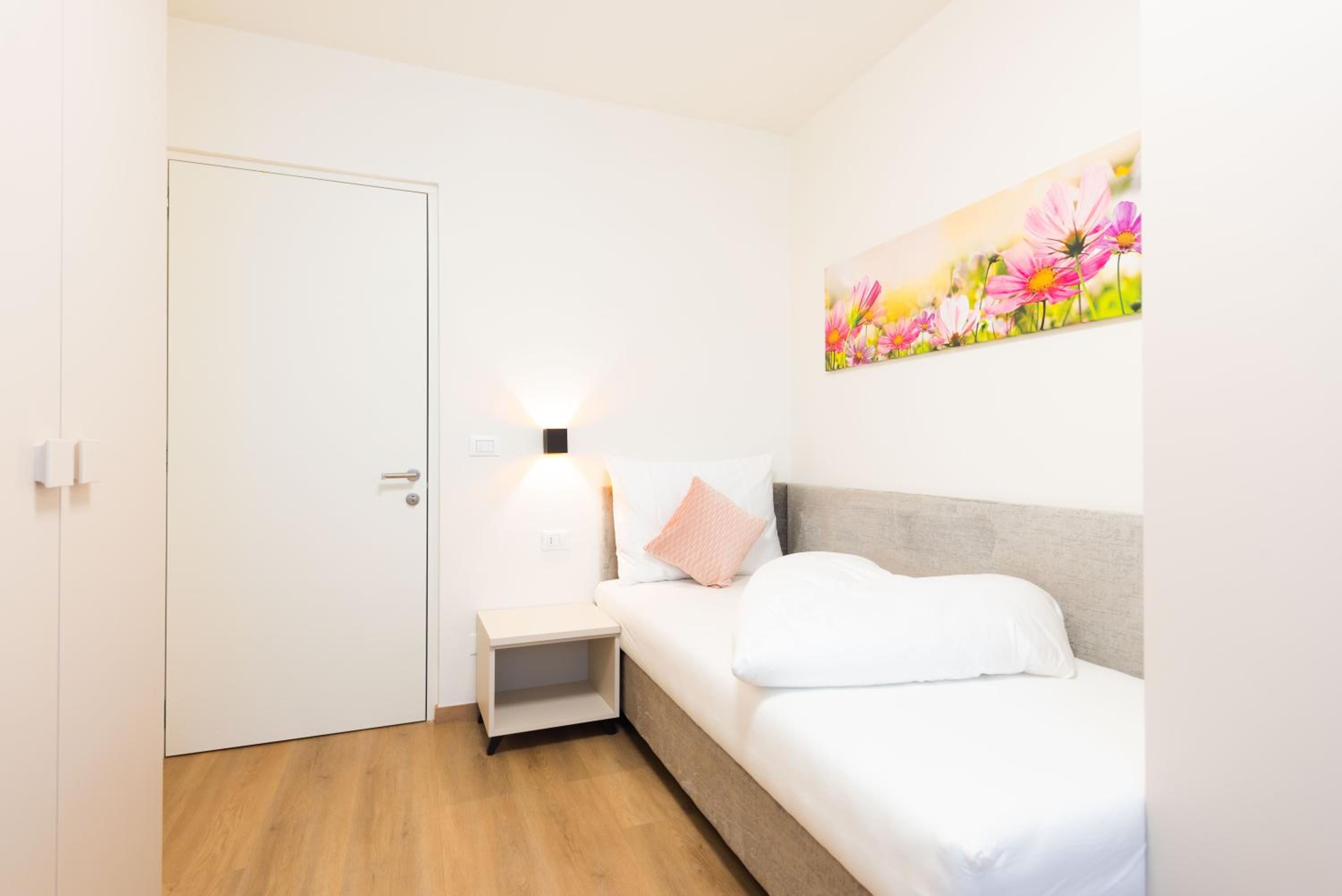 CityPointApartments-Park photo 3