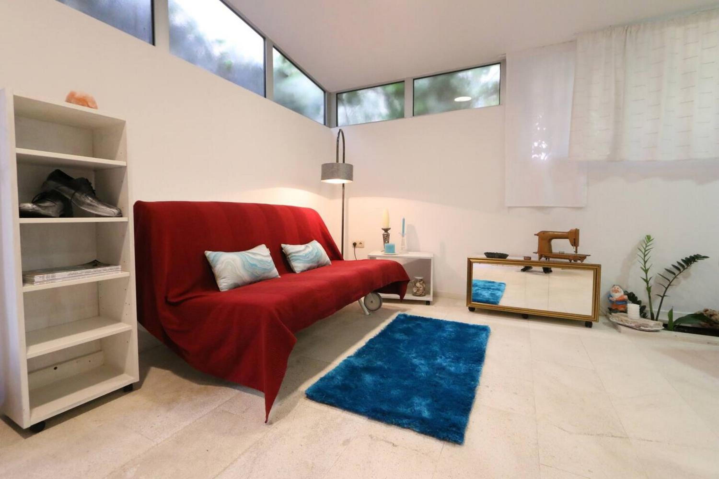 Val & Mar Studio Apartment view 4