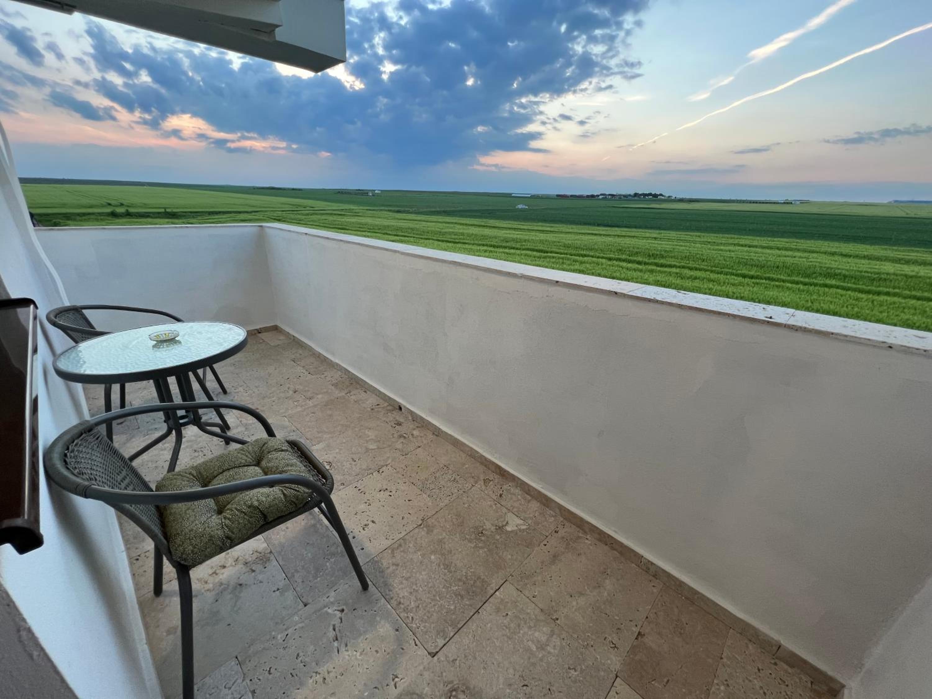 Vila Adelis view 2
