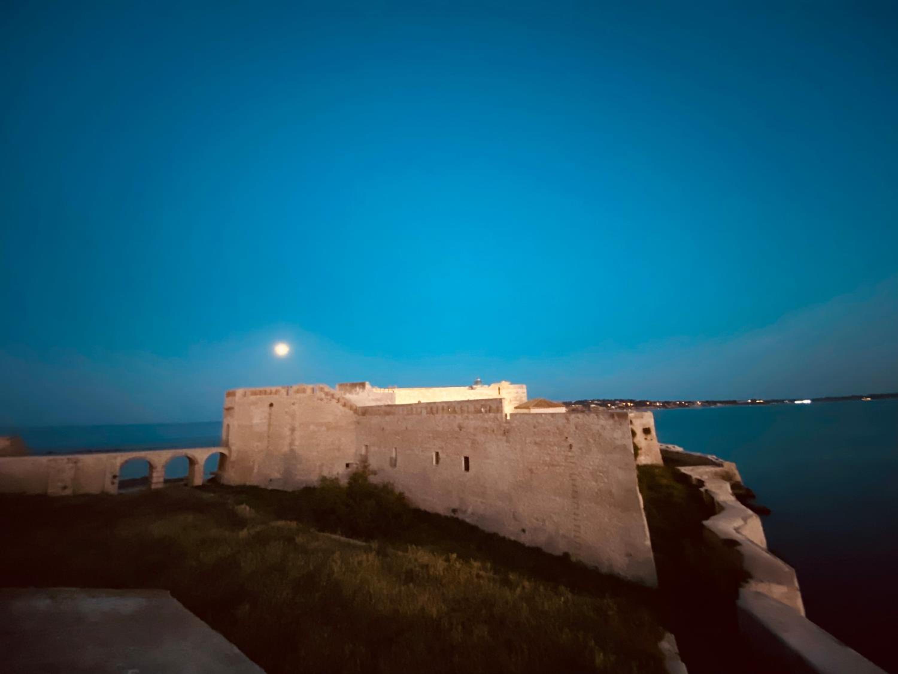 Incantevole appartamento in palazzo storico Ortigia