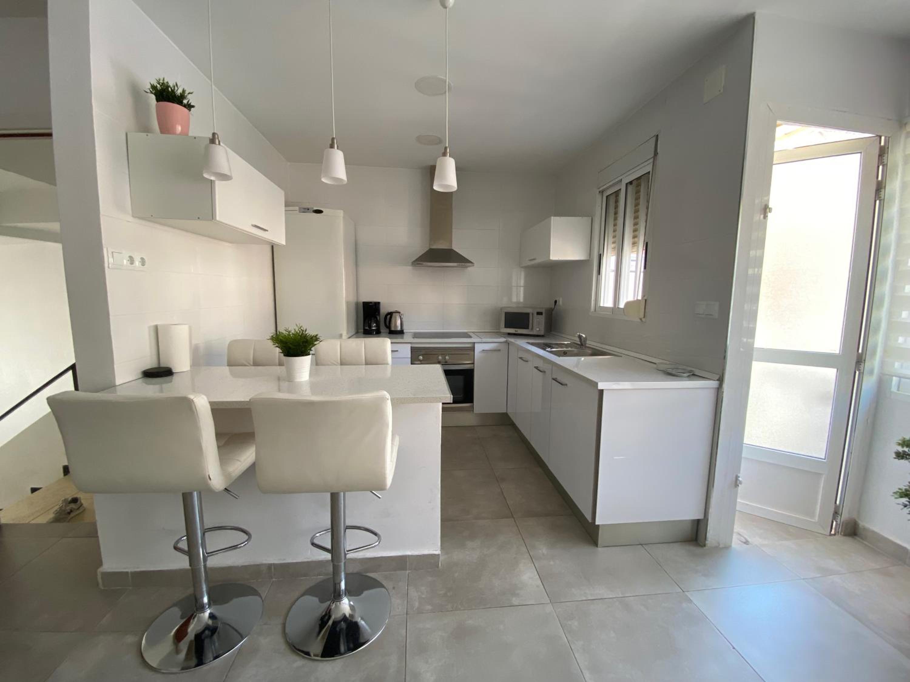 Centre Apartment near Plaza de Toros view 4
