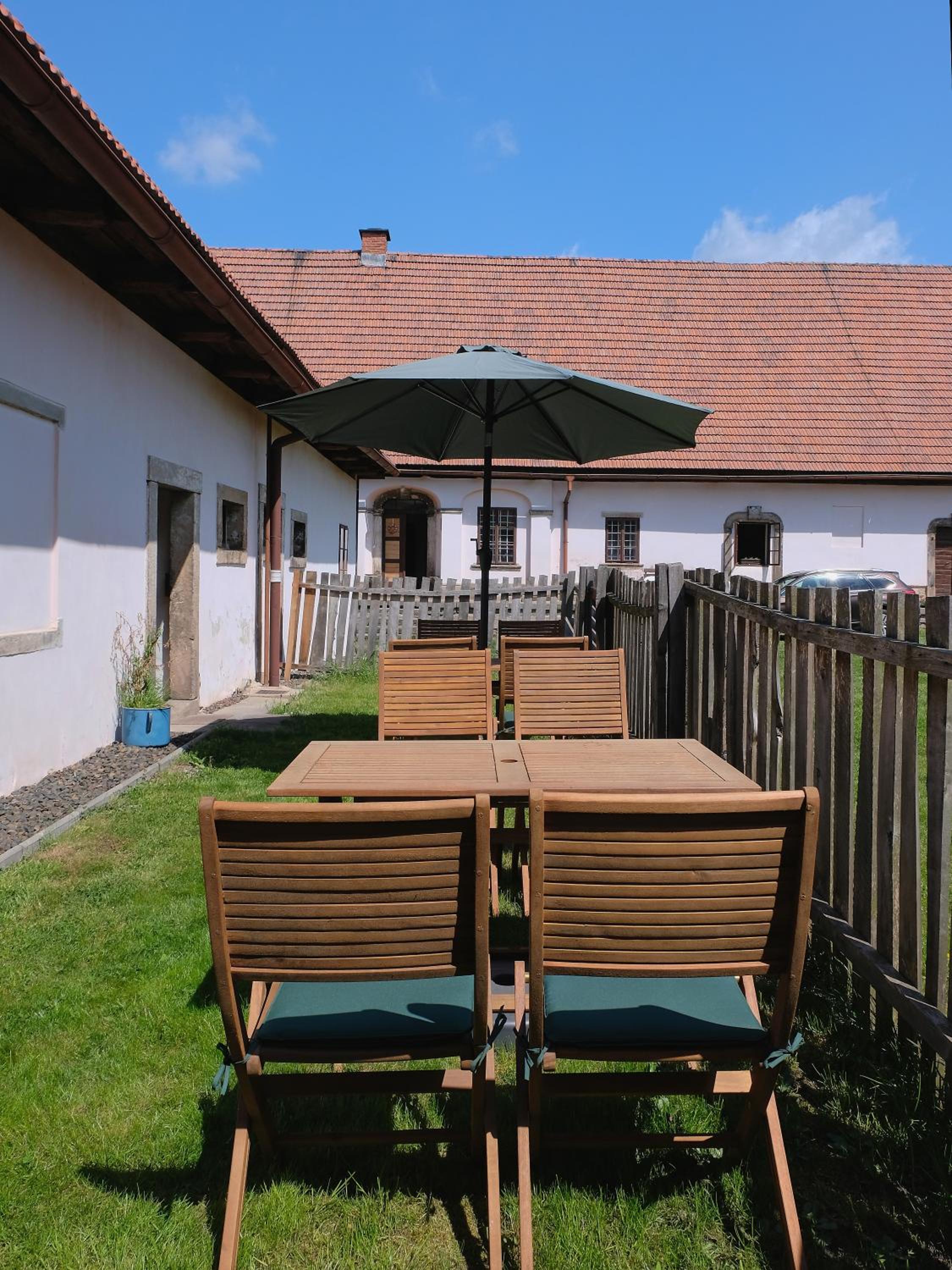 Photo 25