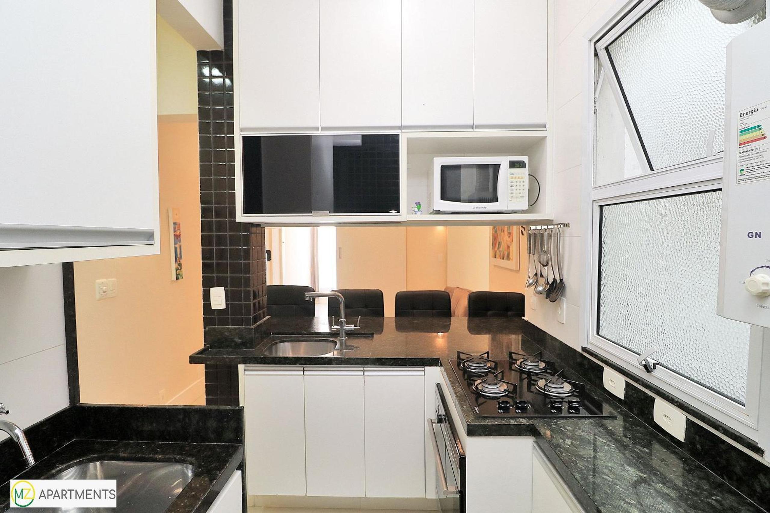 Modern 2 bedrooms in Leme for 4 people