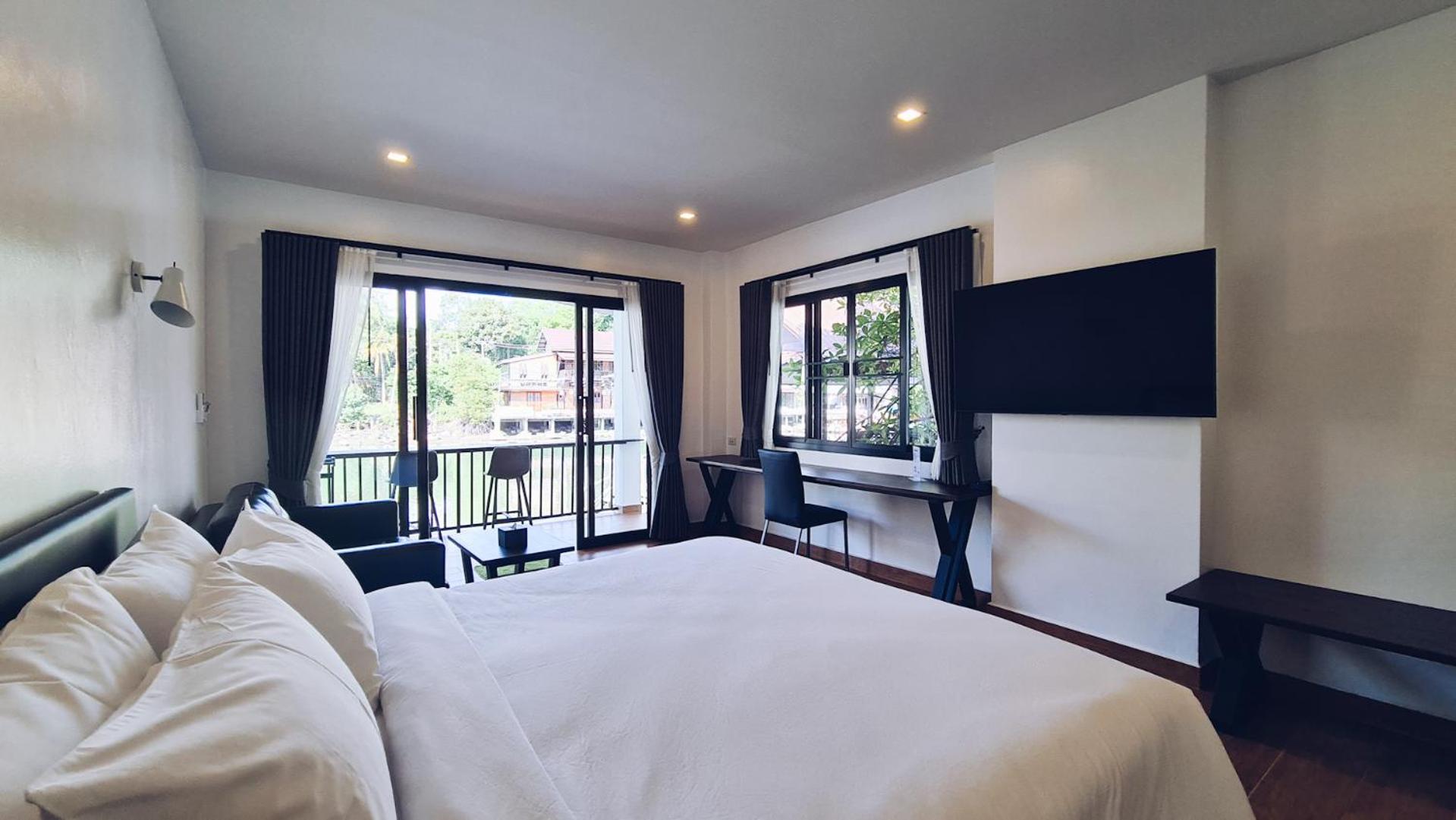 Photo 36