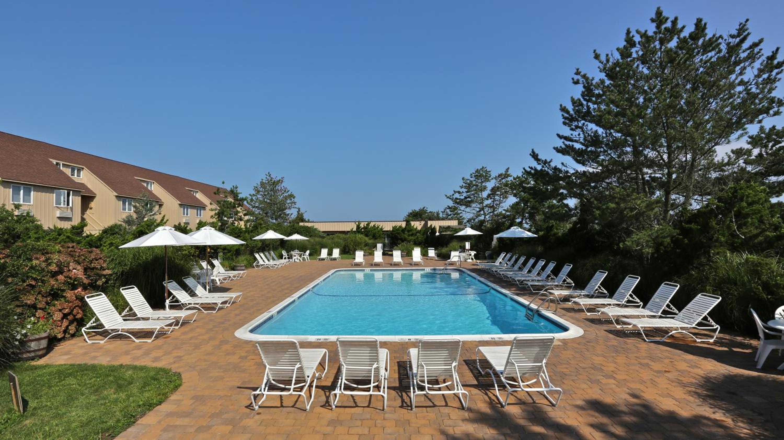 Windward Shores