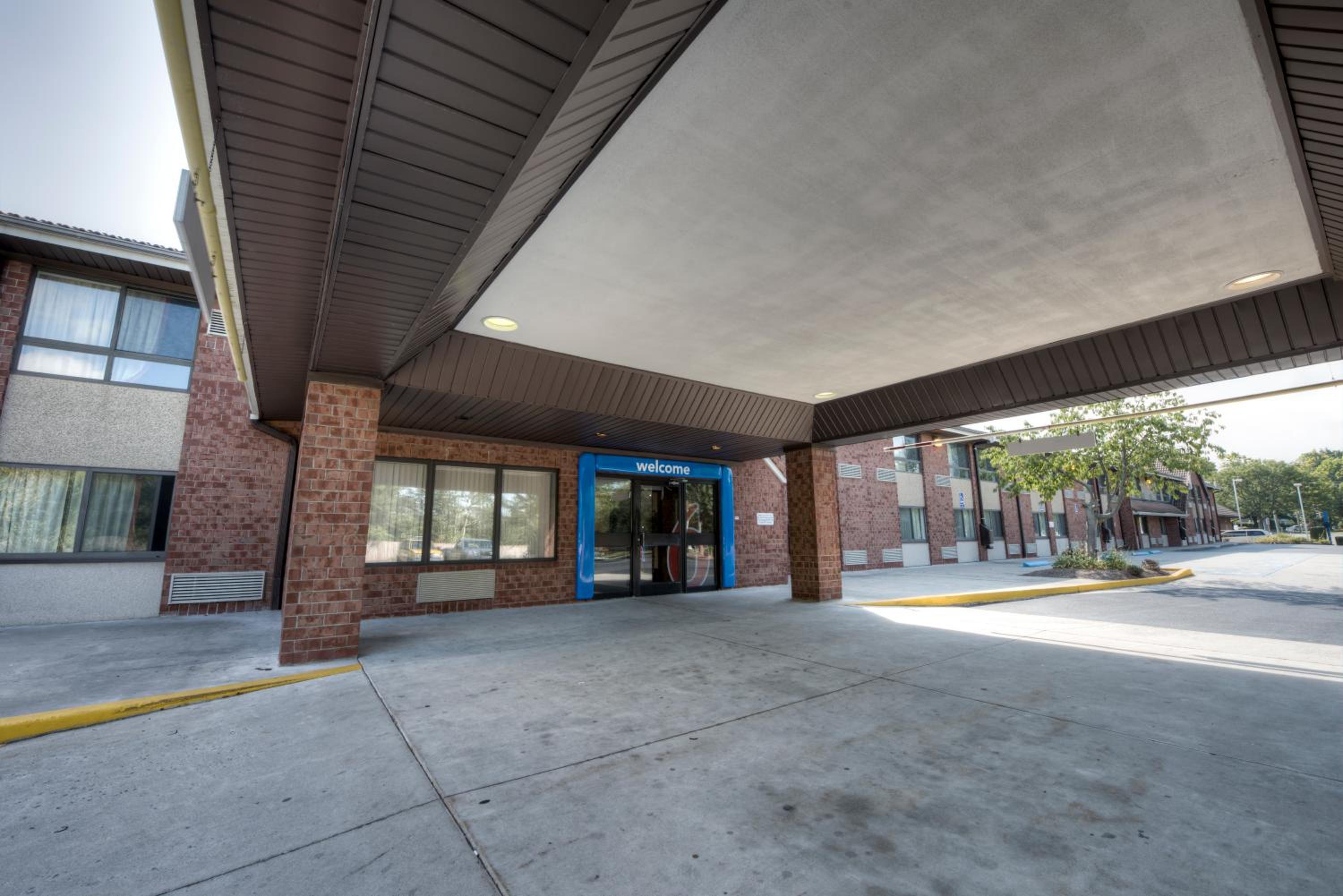 Motel 6-Branford, CT - New Haven - Property Image 19
