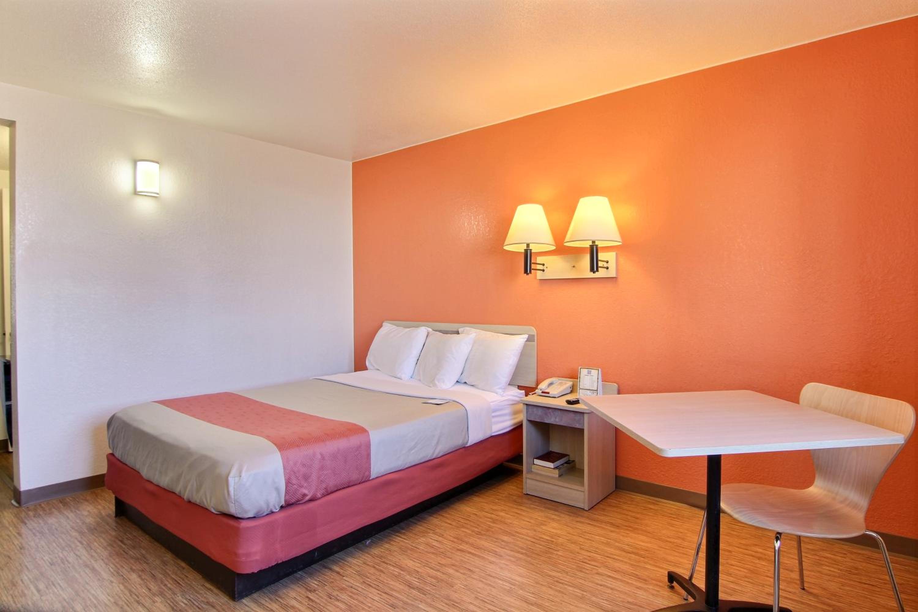 Motel 6-Fargo, ND - West Acres - North Fargo, Photo 28