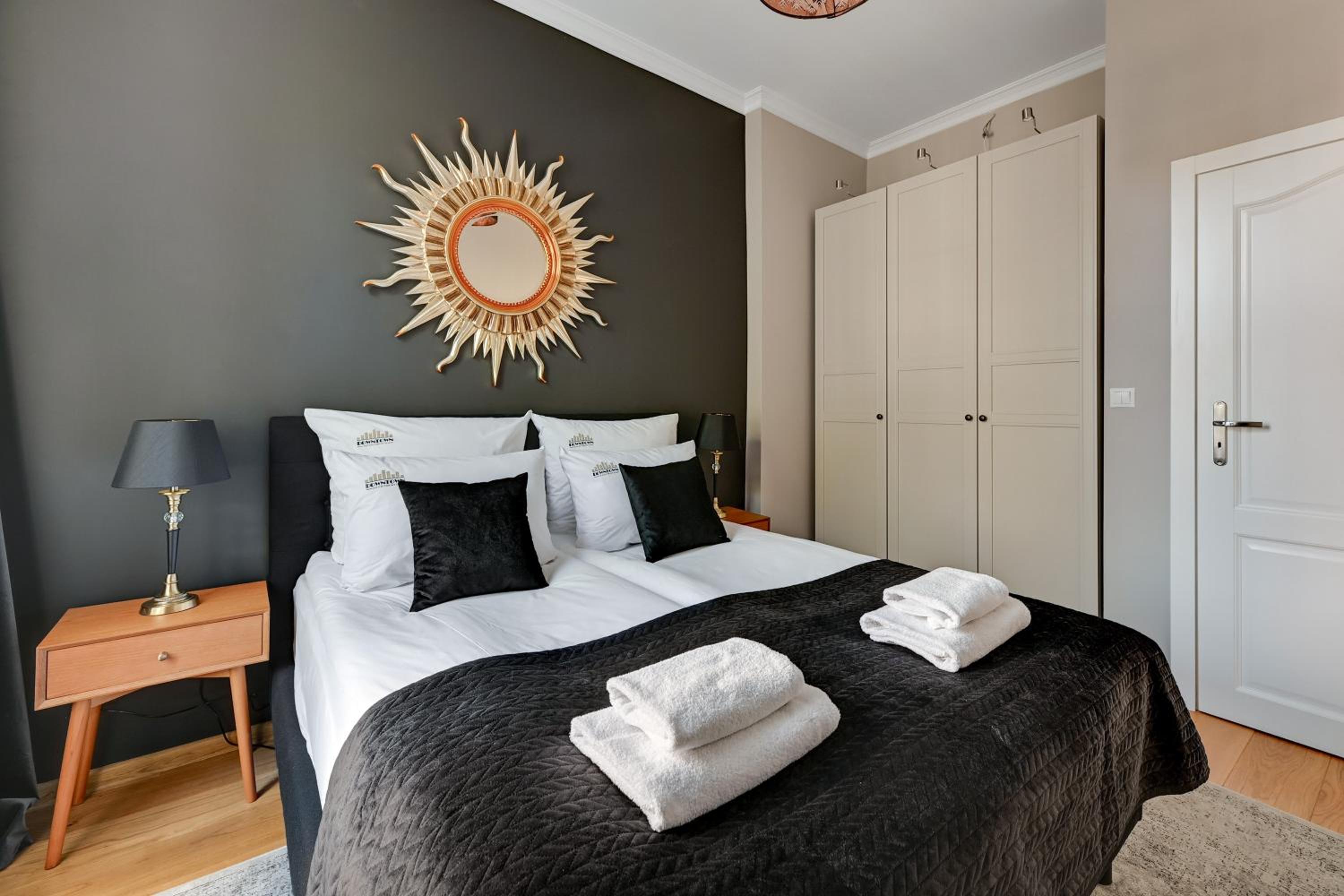 Old Town Ogarna Glamour by Downtown Apartments