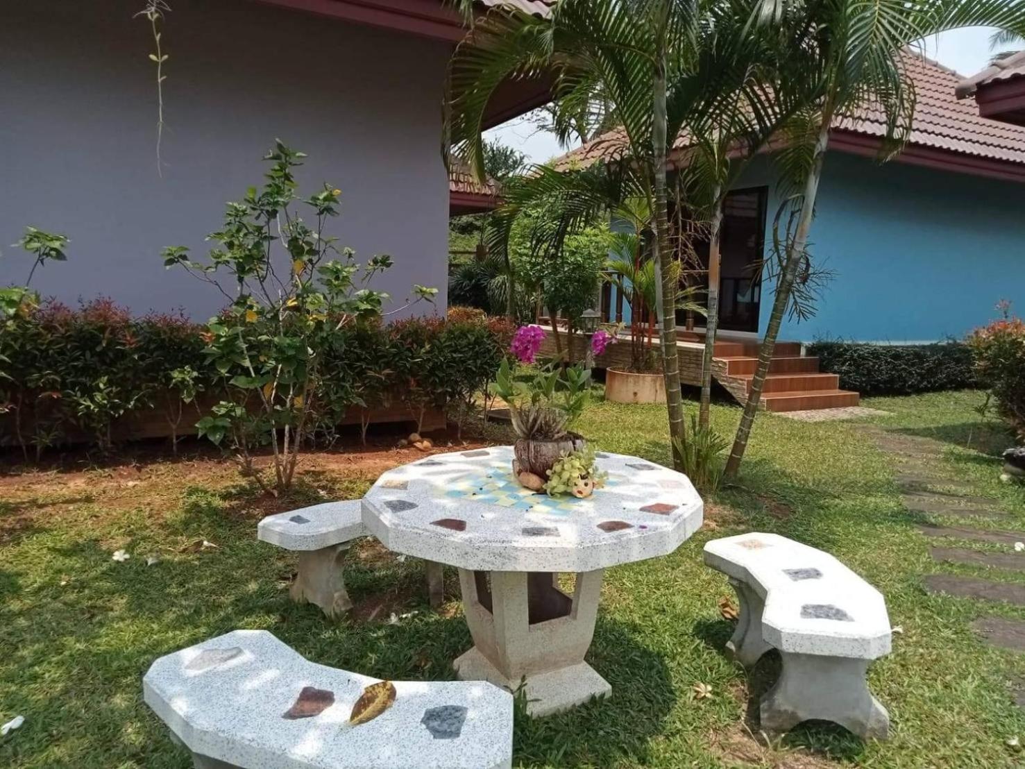 children's play area