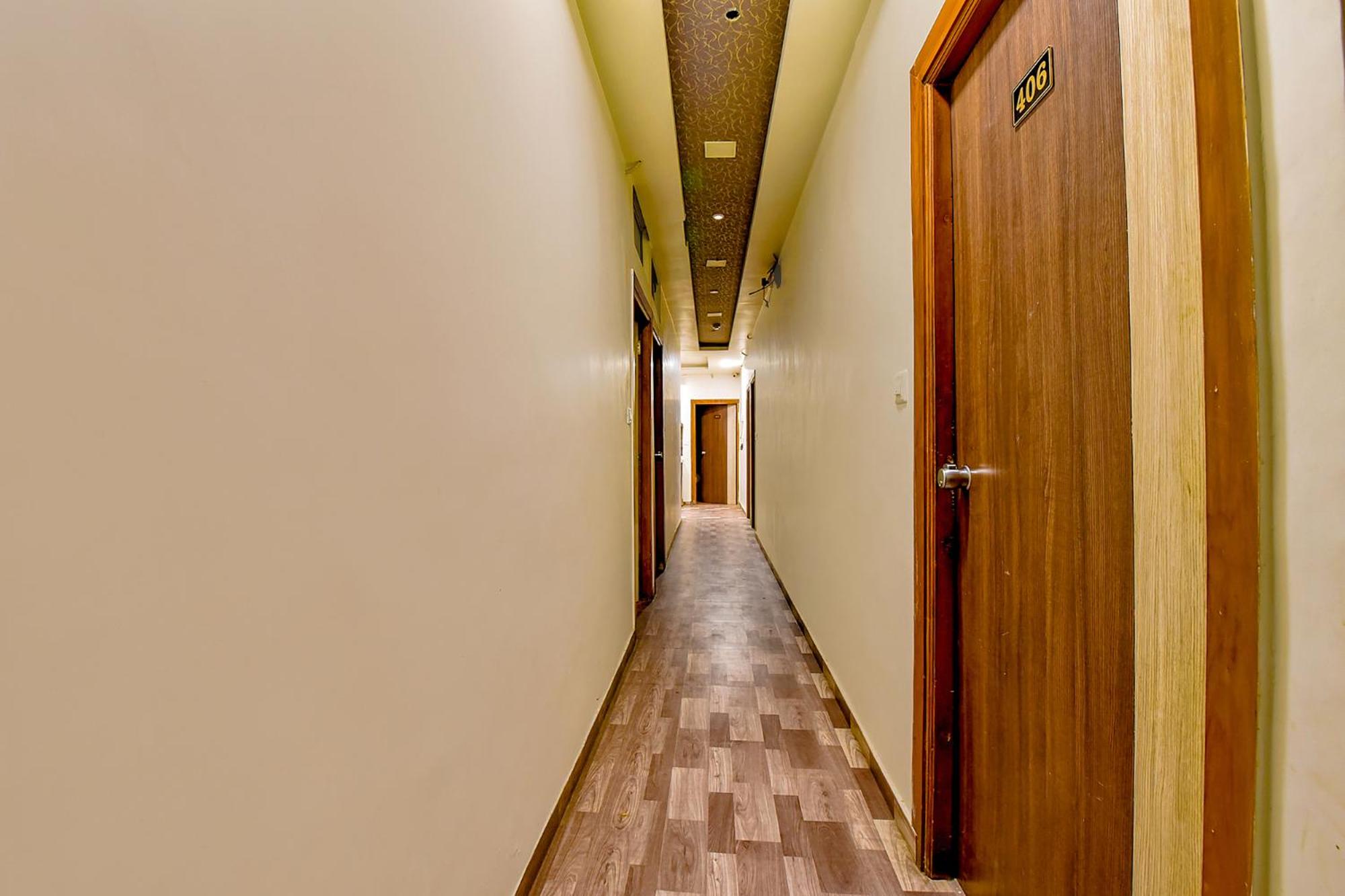 FabExpress Relax Inn - Prahlad Nagar