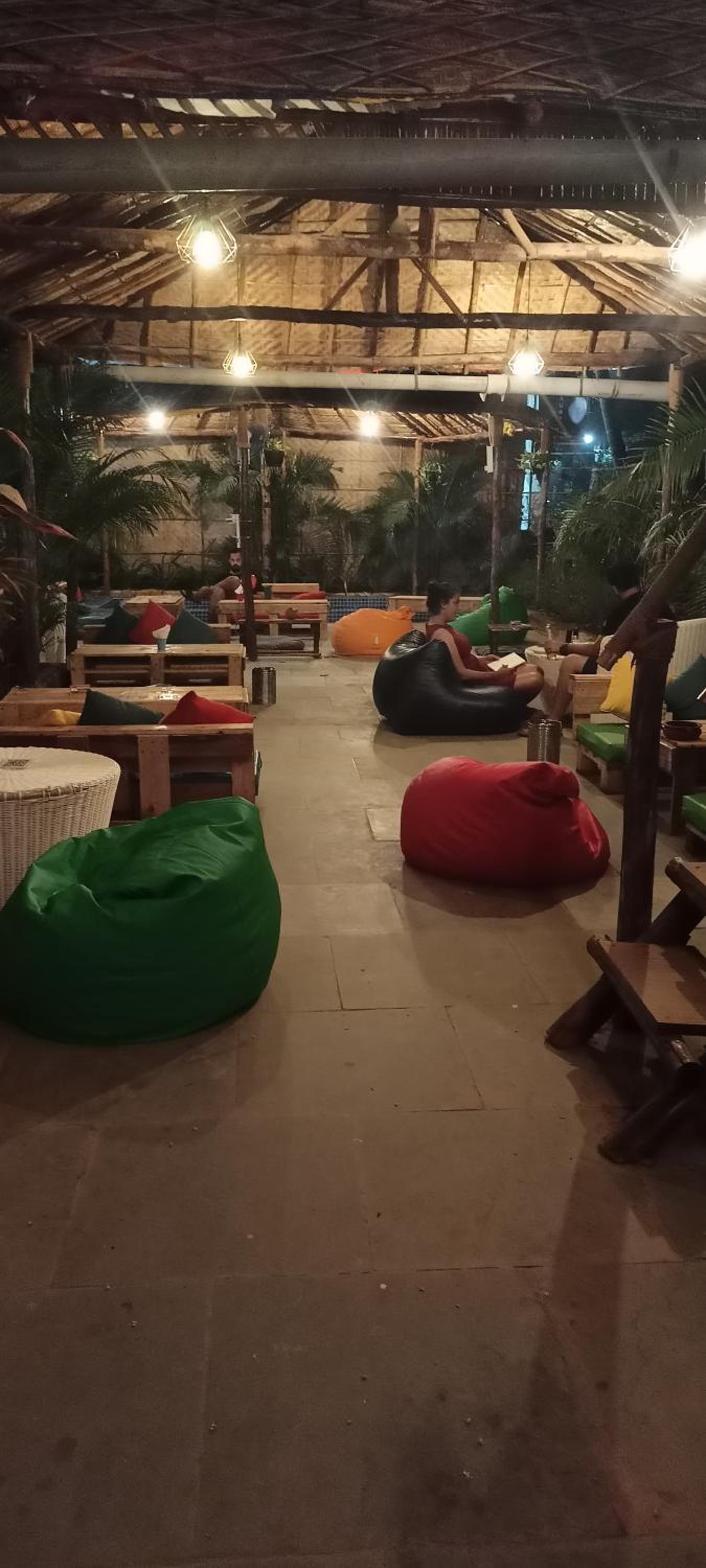 lounge