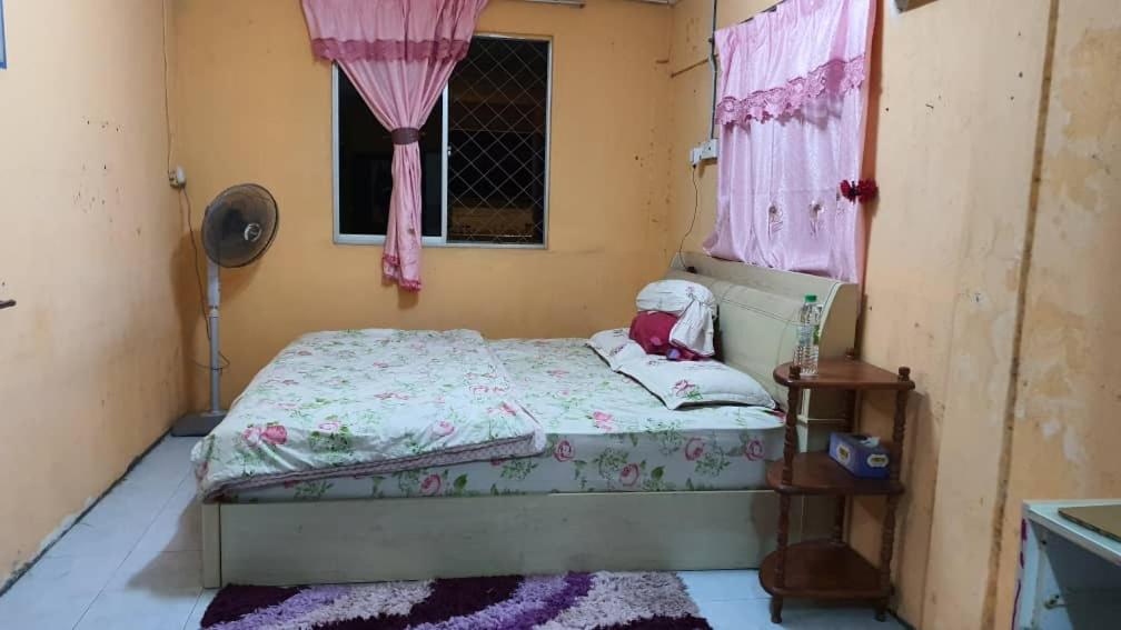 HOMESTAY AINNUR SEMARAK photo 6