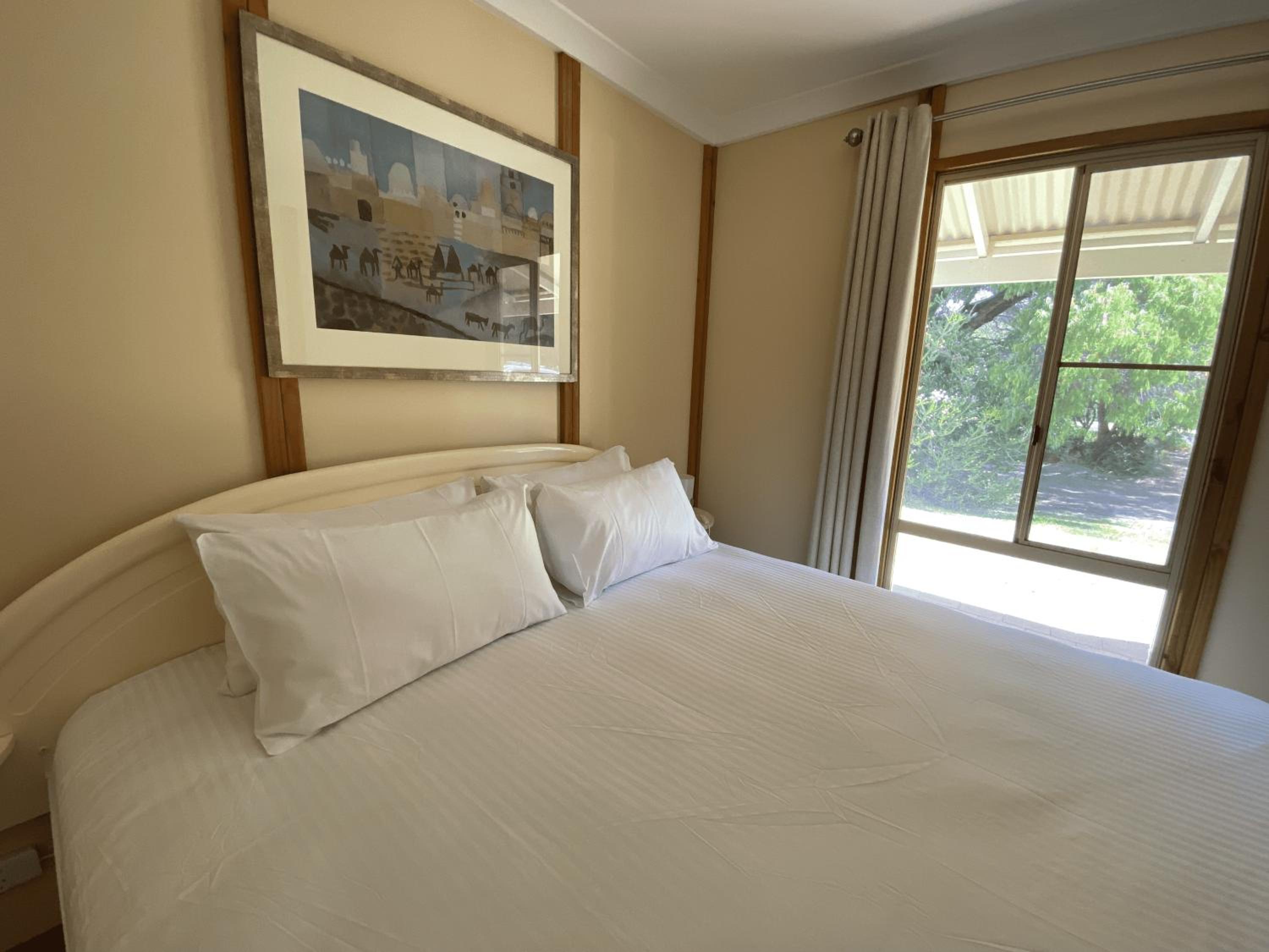 Ocean View walk to the beach & Surfers Point - Margaret River Properties