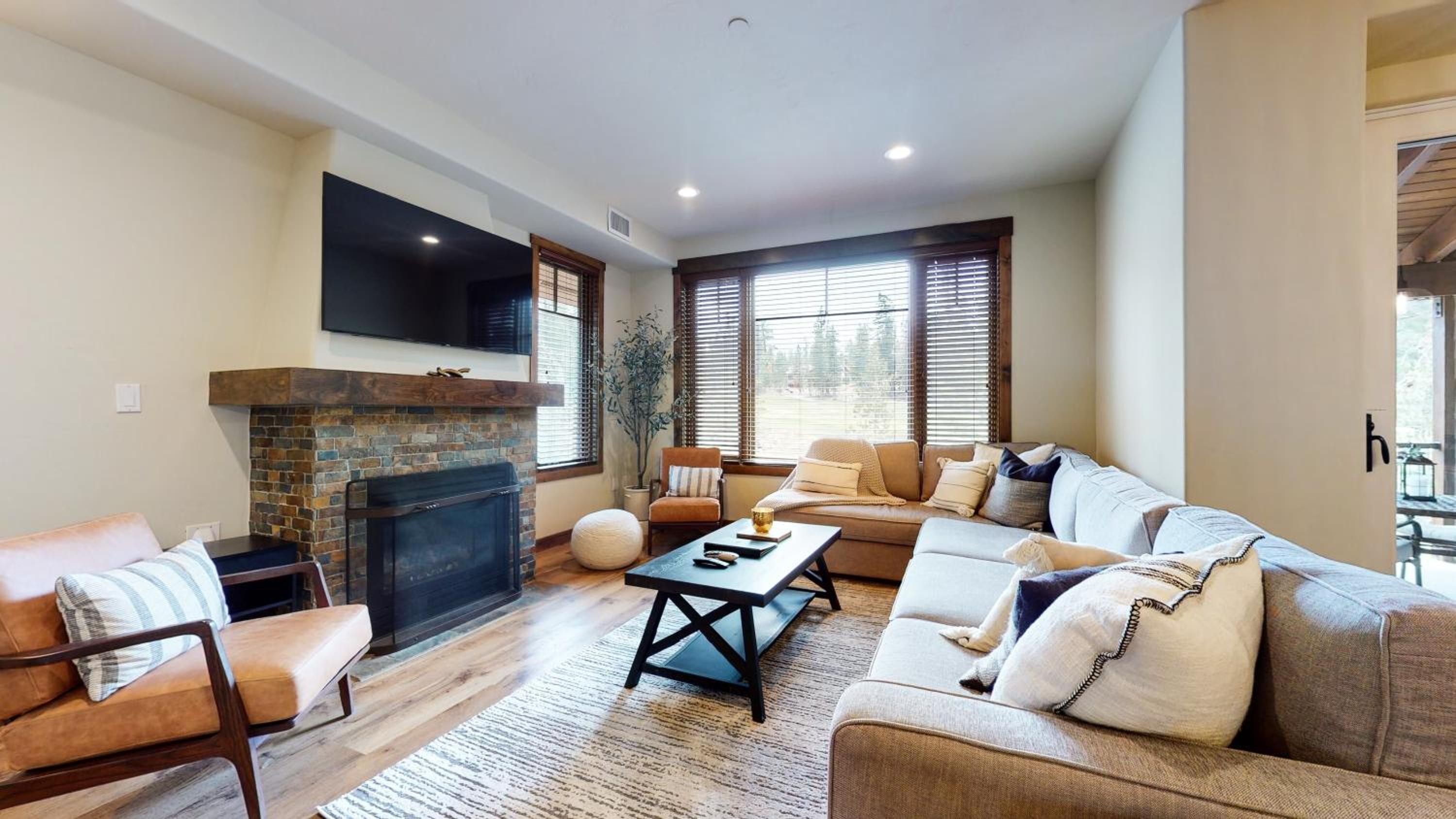 Woodwinds #1265 townhouse view 5