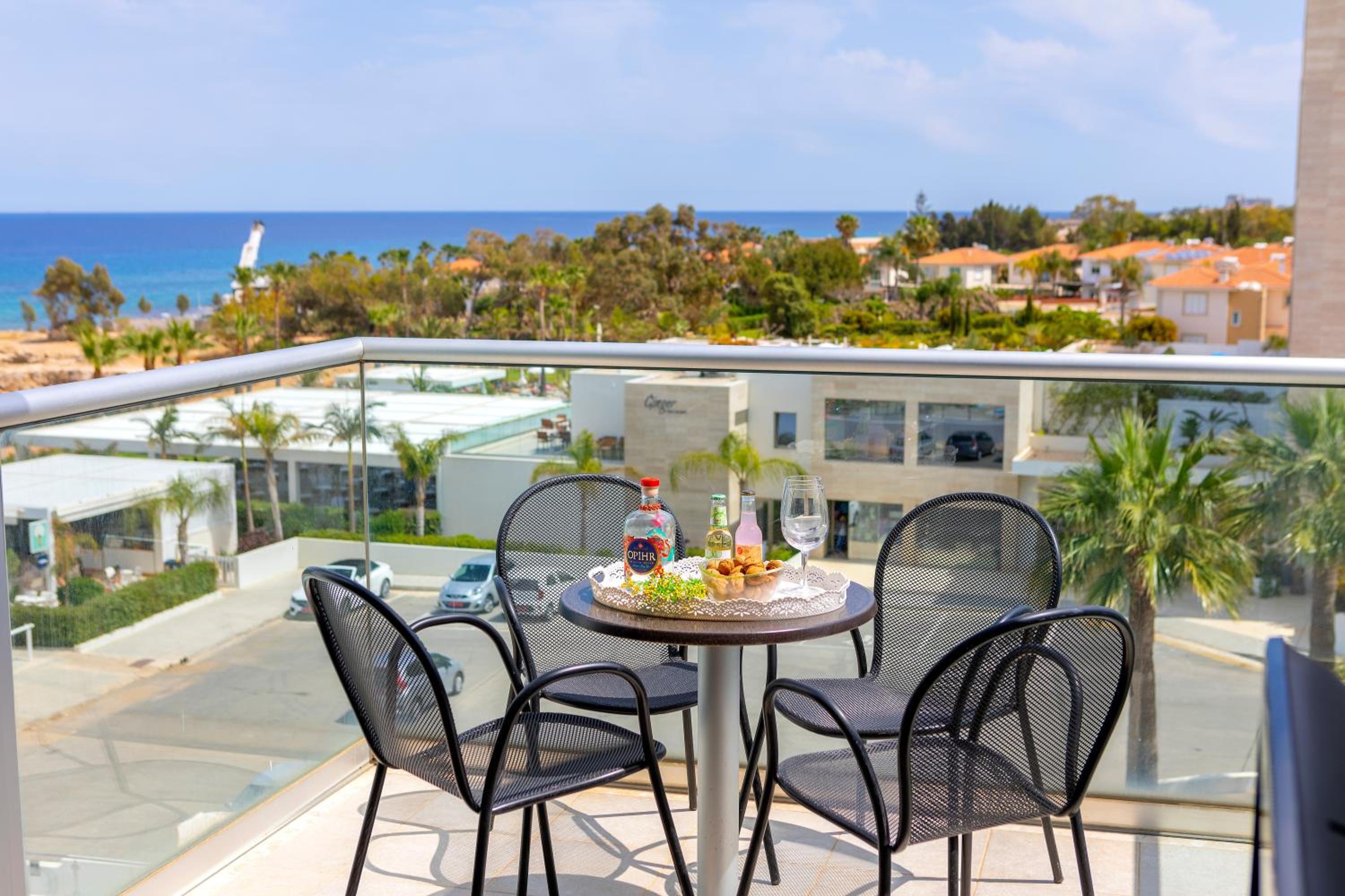 Coralli Spa By Fig tree Bay