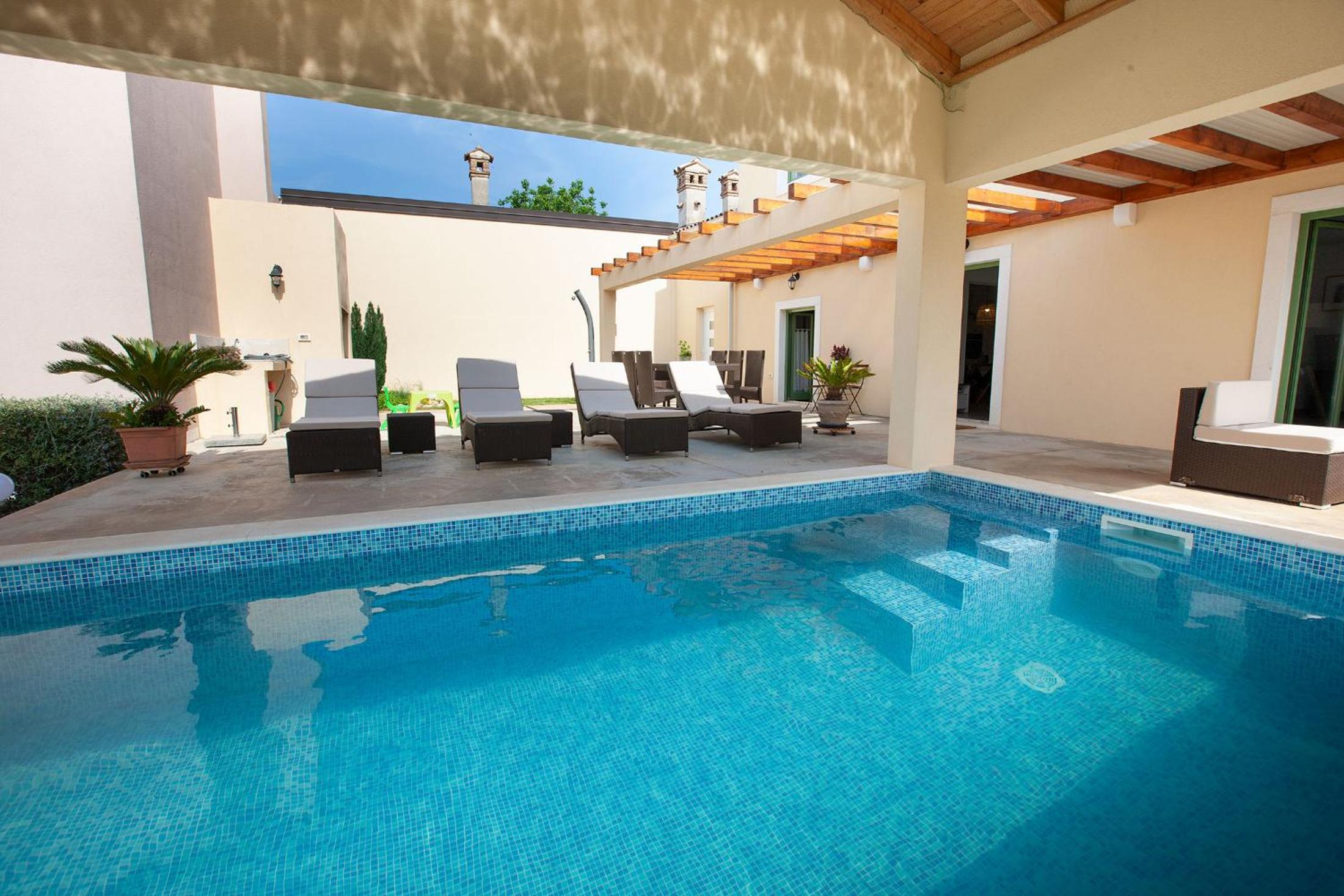 Villa Daniela mit Pool in Bale, bei Rovinj für 4-6 Personen view 5