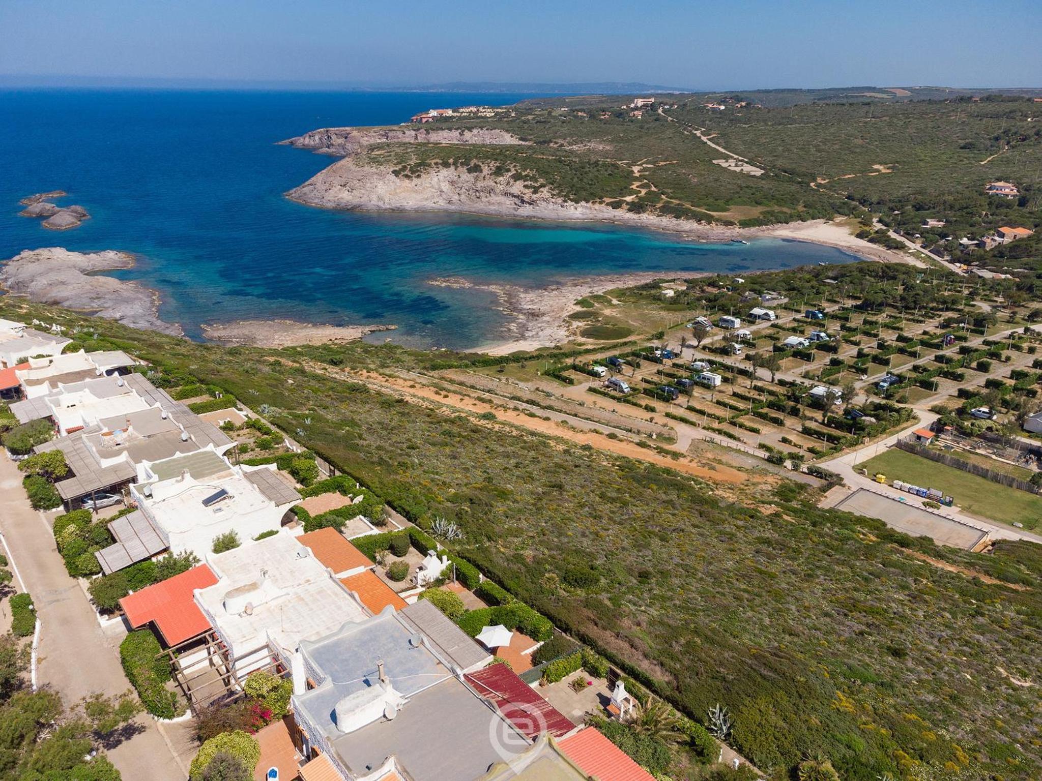 House Eleonora - Near Beautiful Beaches