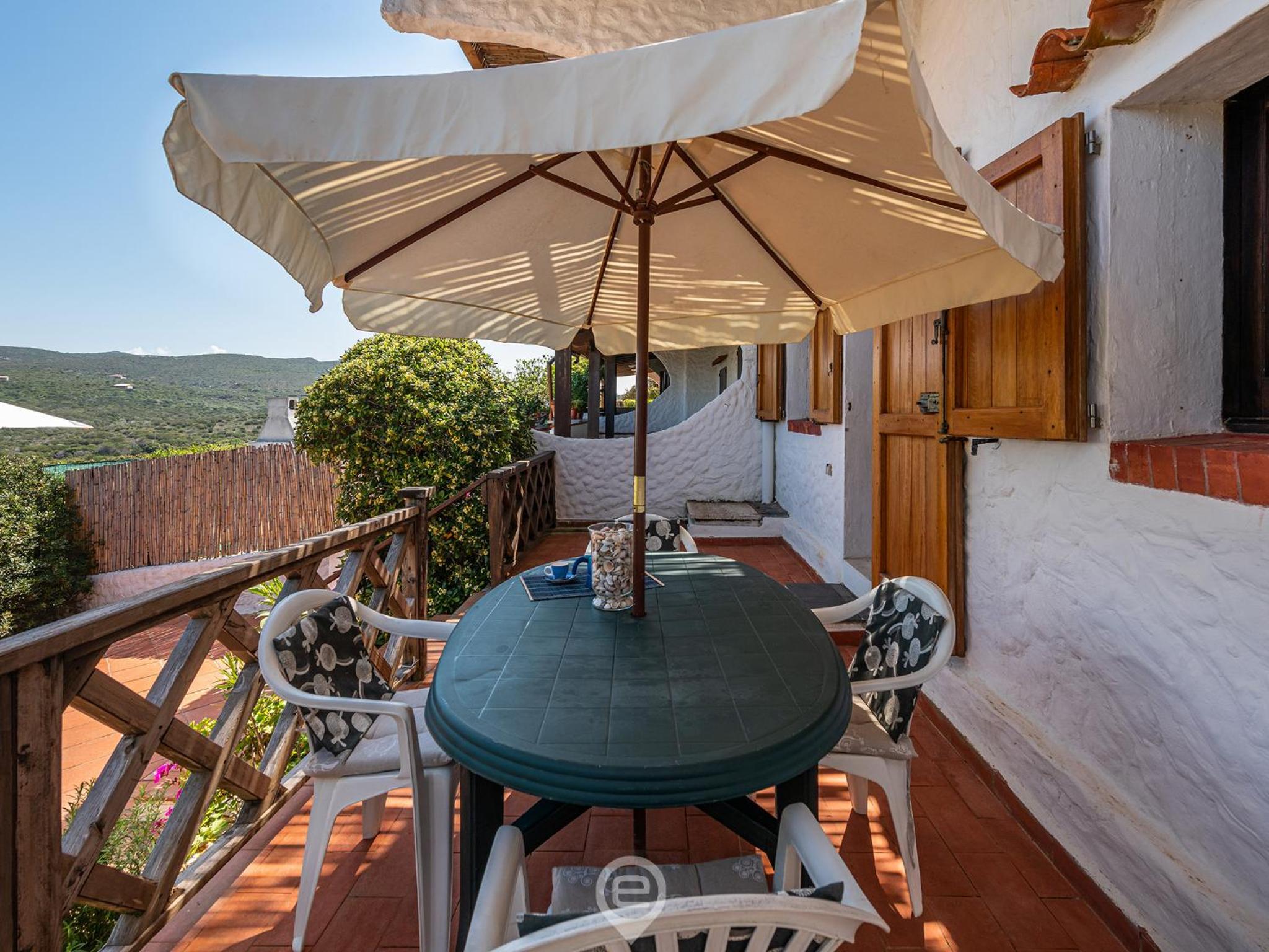 House Eleonora - Near Beautiful Beaches